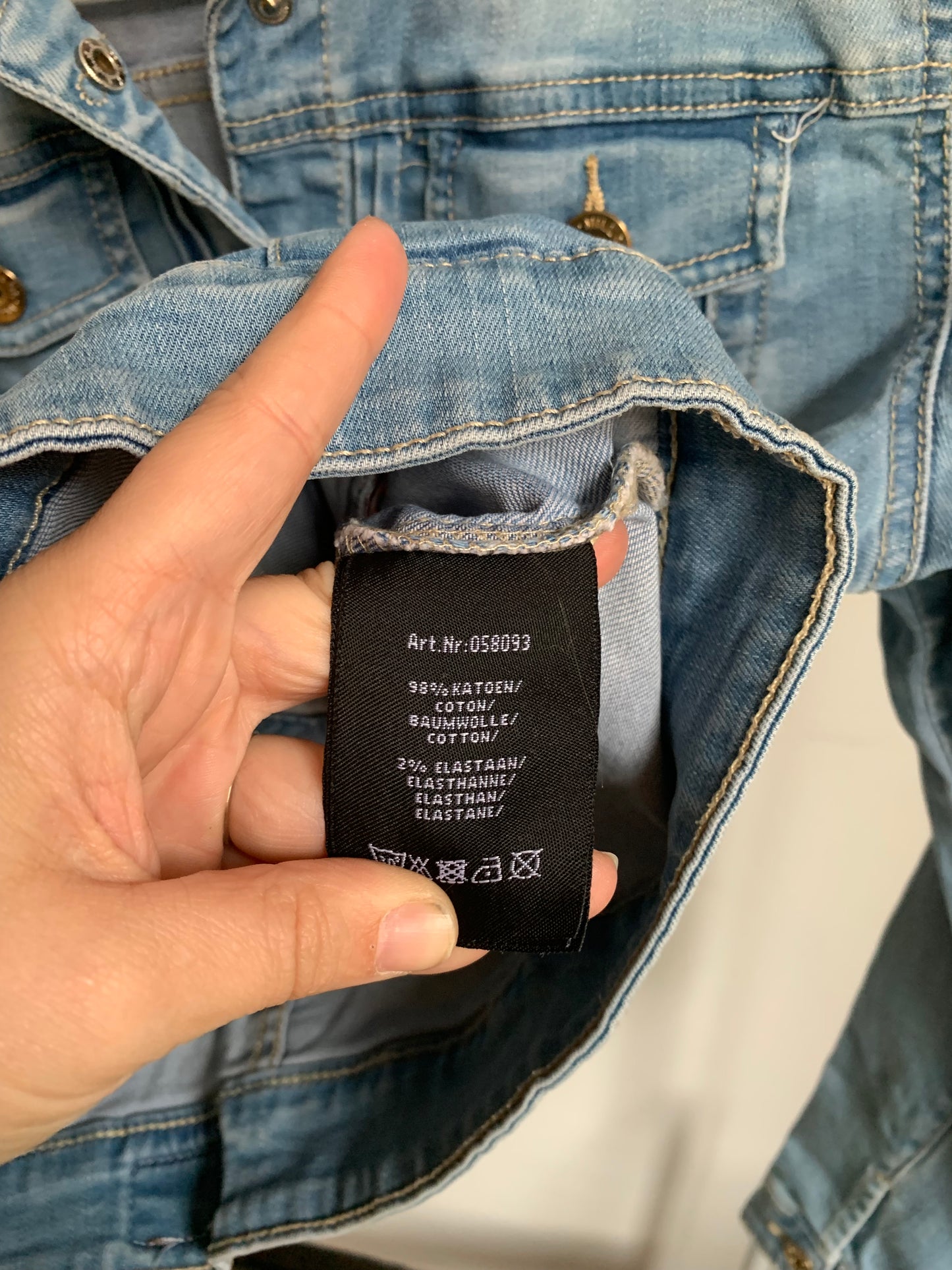 Lichtblauwe jeansjas