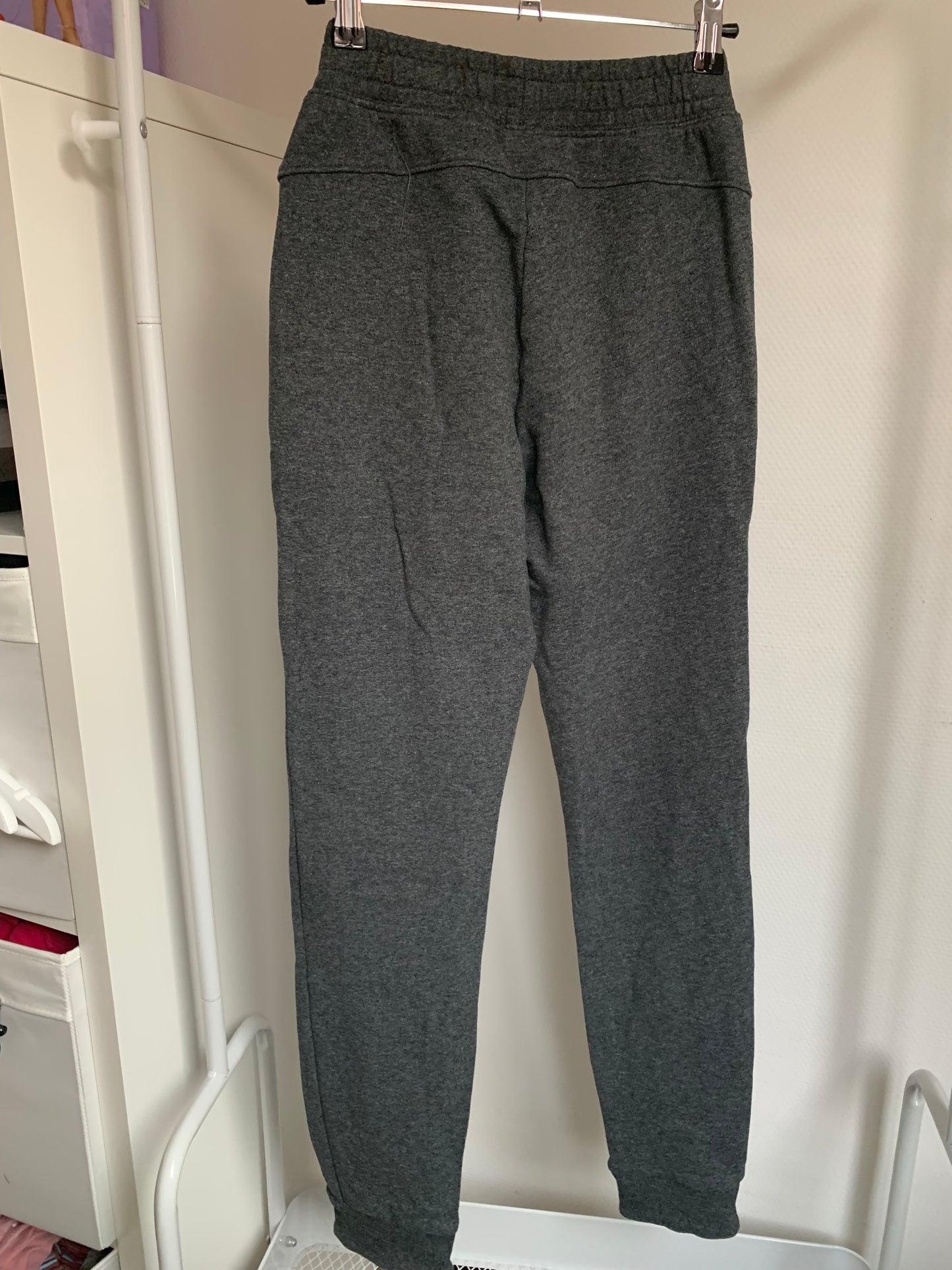Donkergrijze joggingbroek