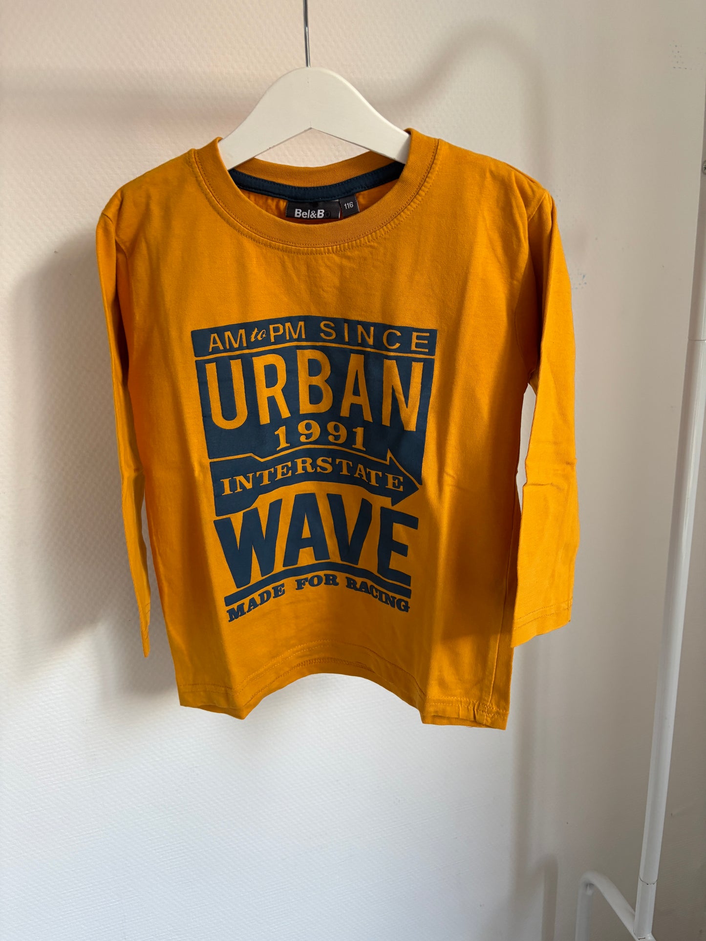 Mosterdgele longsleeve