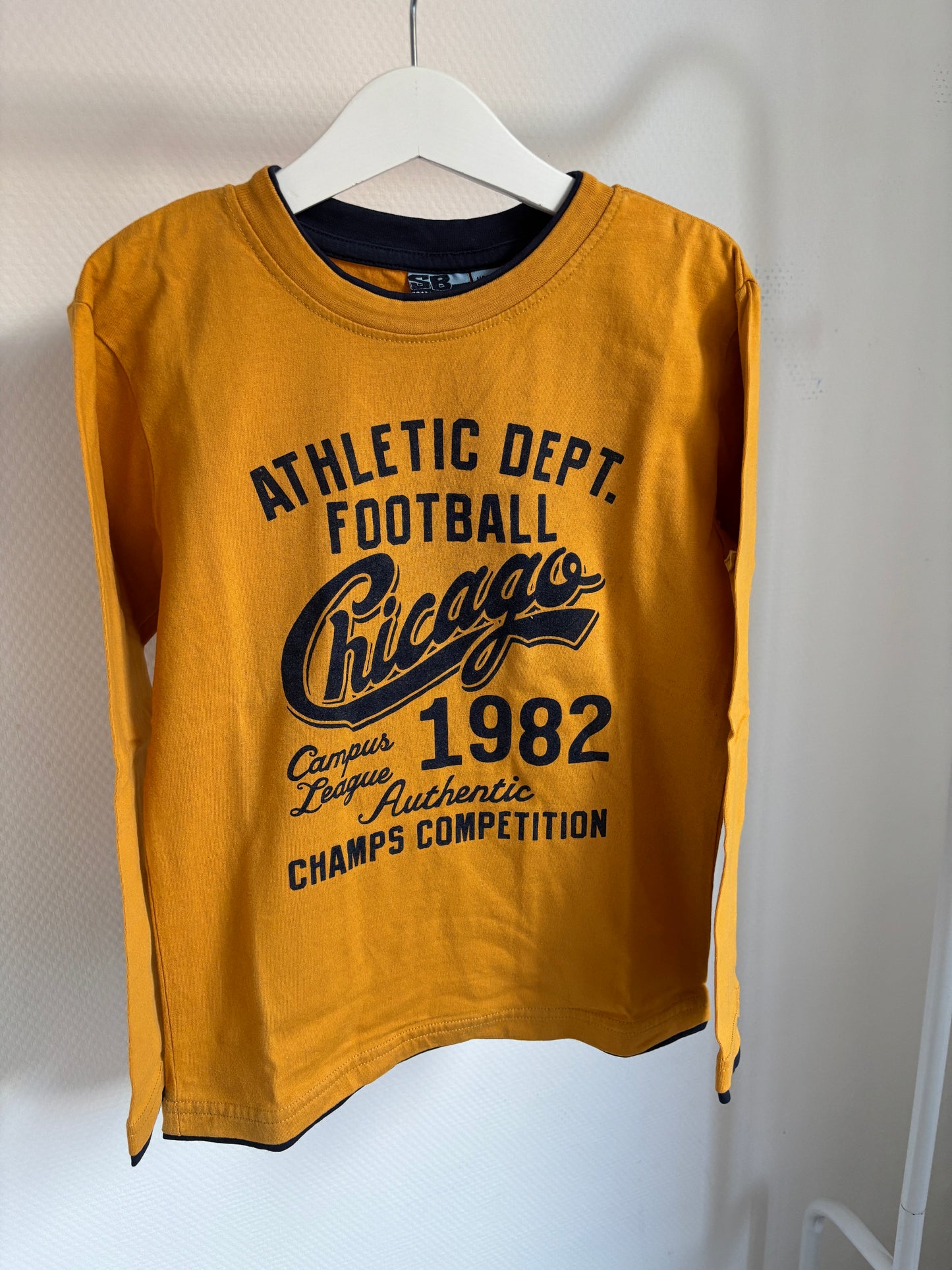 Mosterdgele longsleeve