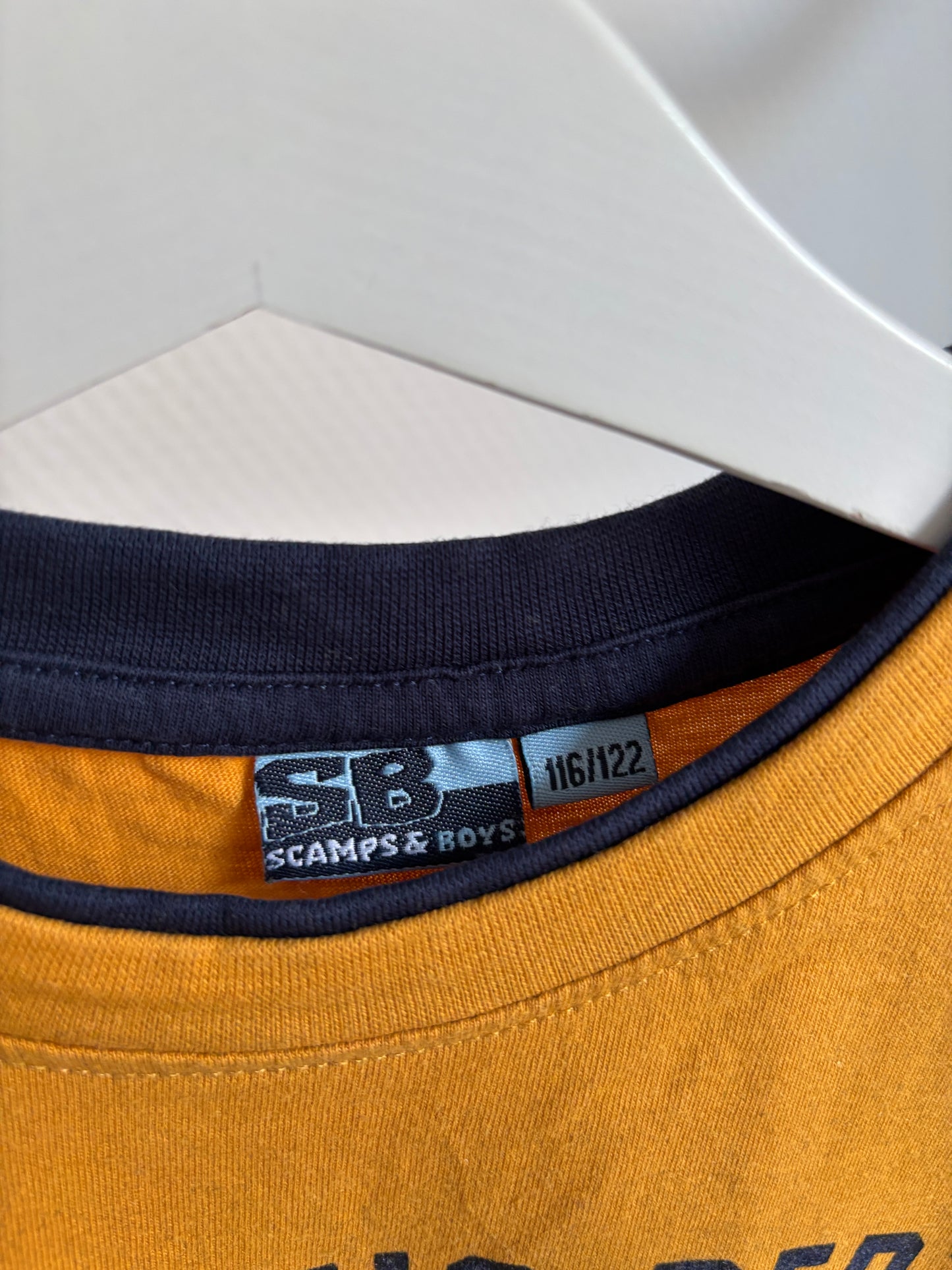 Mosterdgele longsleeve