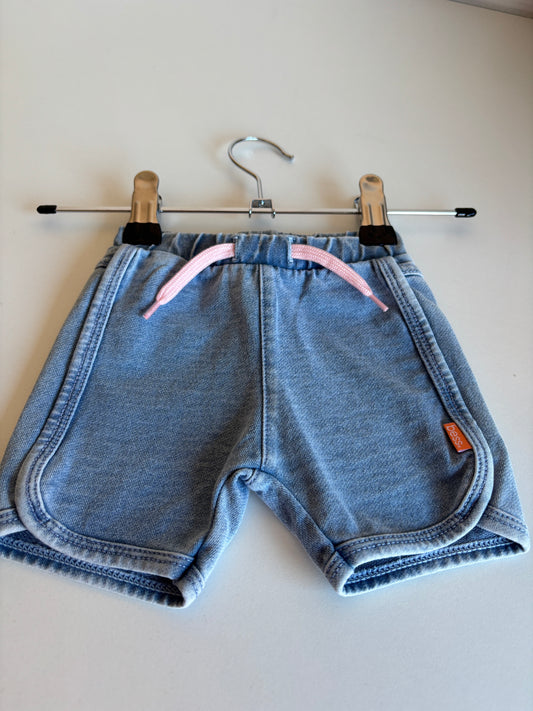 Jeansshortje