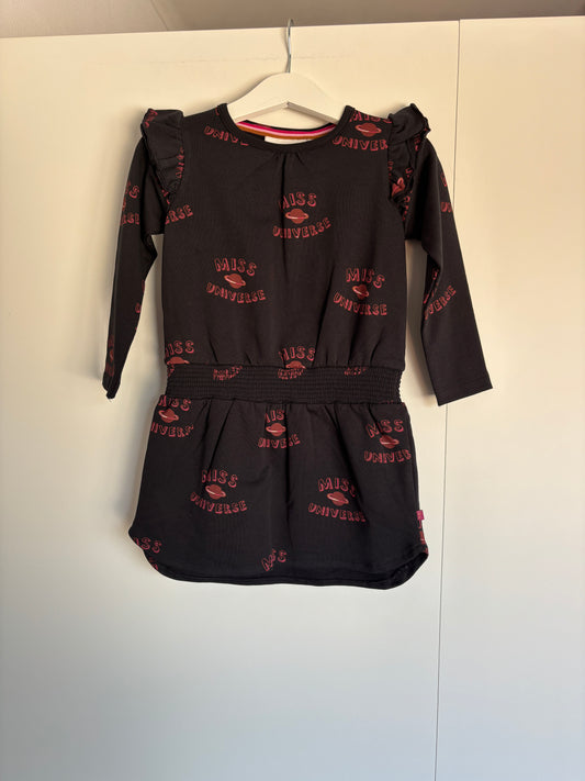 Zwart jurkje "Miss universe"