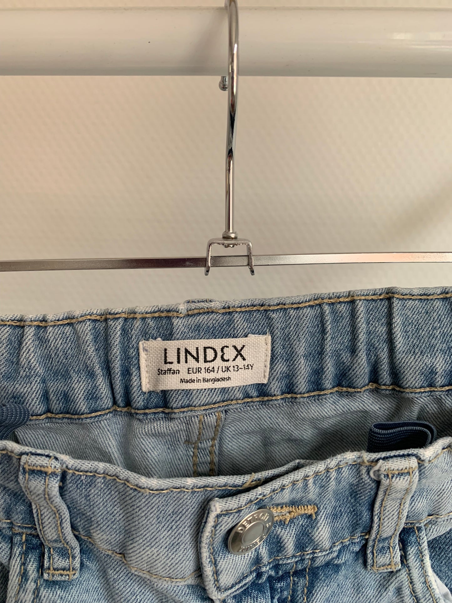 Lichtblauwe jeansbroek
