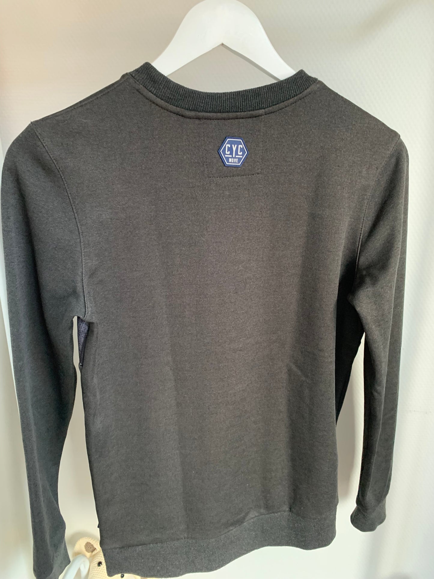 Donkergrijze sweatshirt
