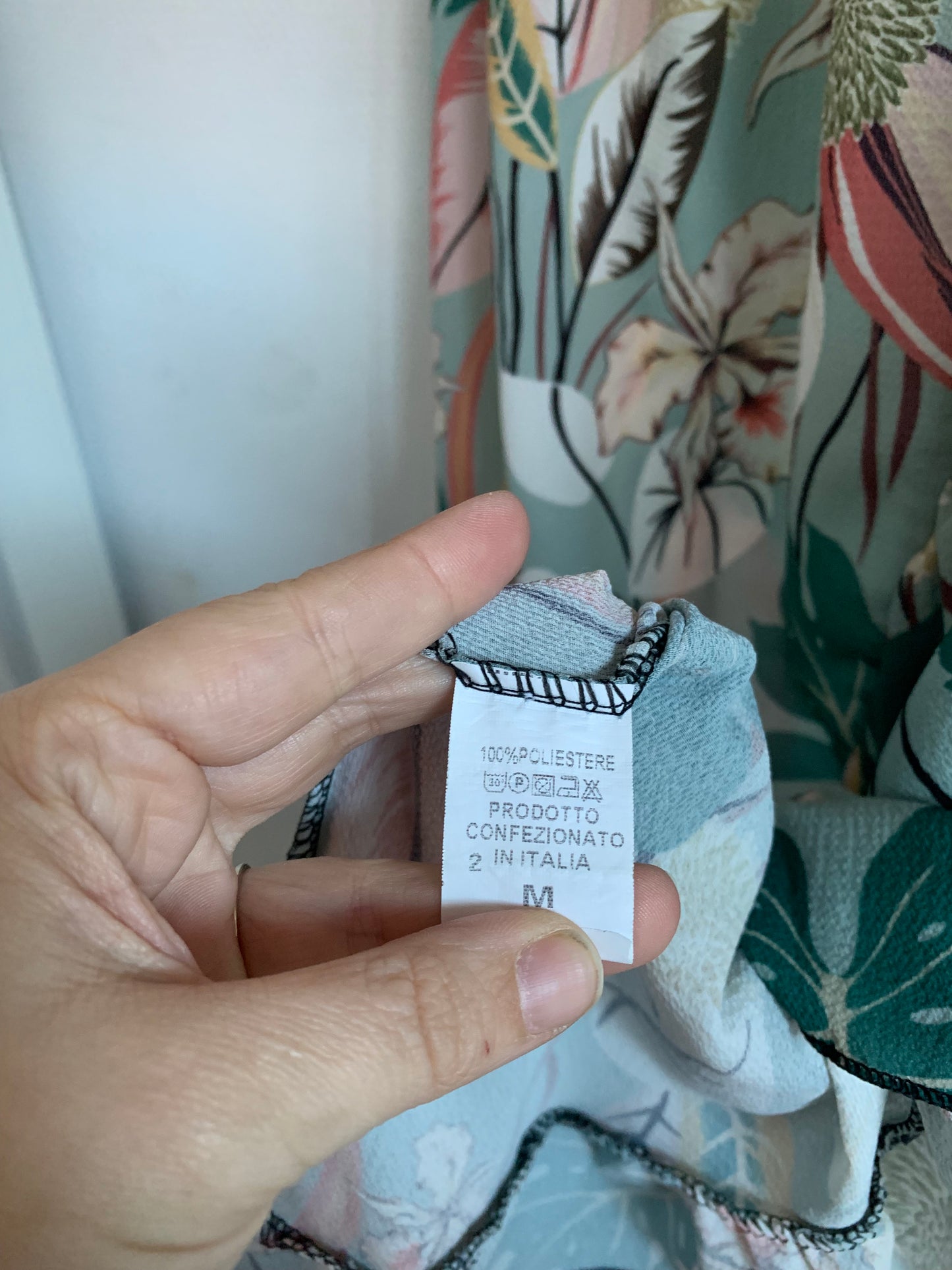 Muntgroene rok met bloemen