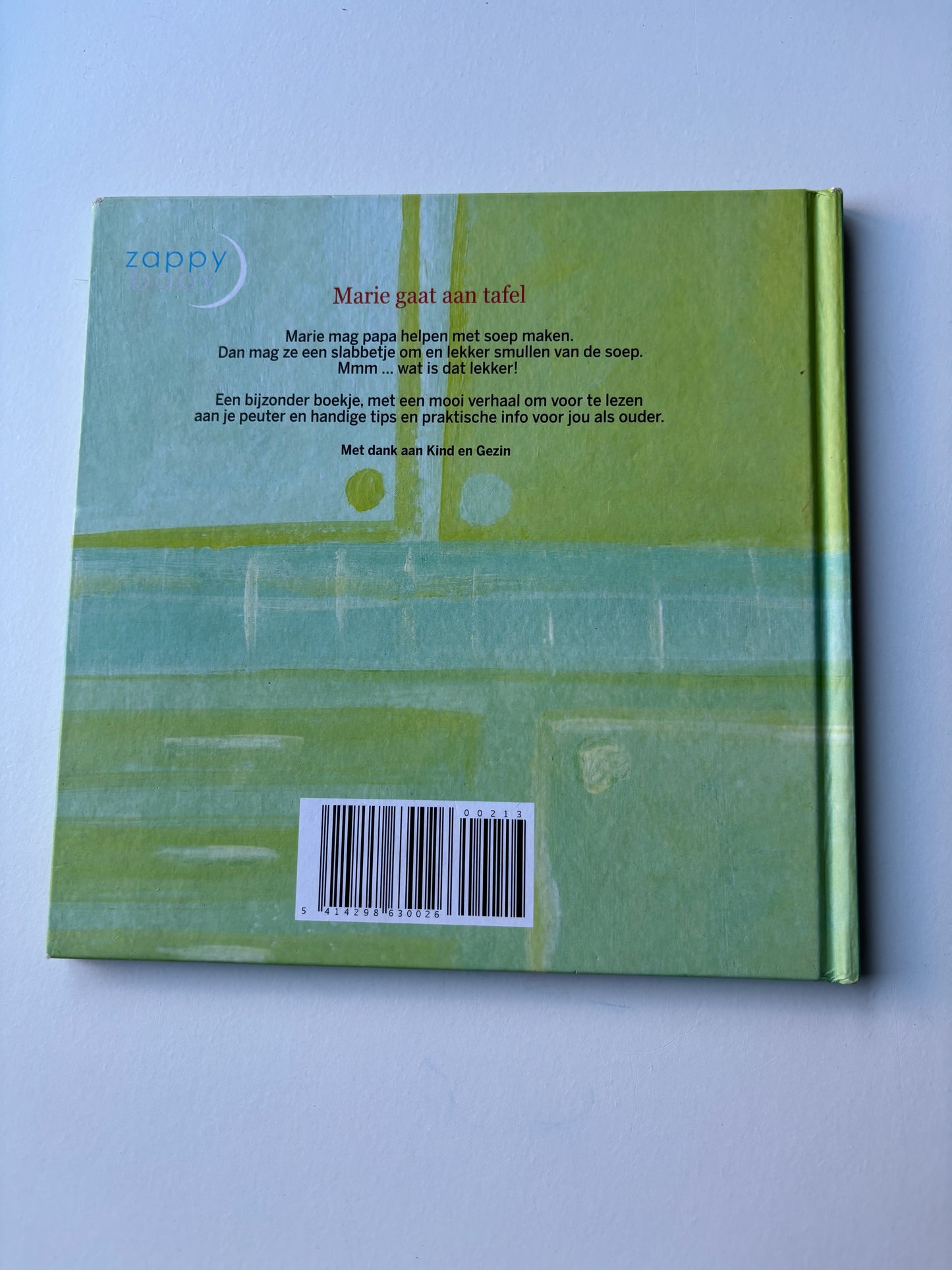 Marie gaat aan tafel