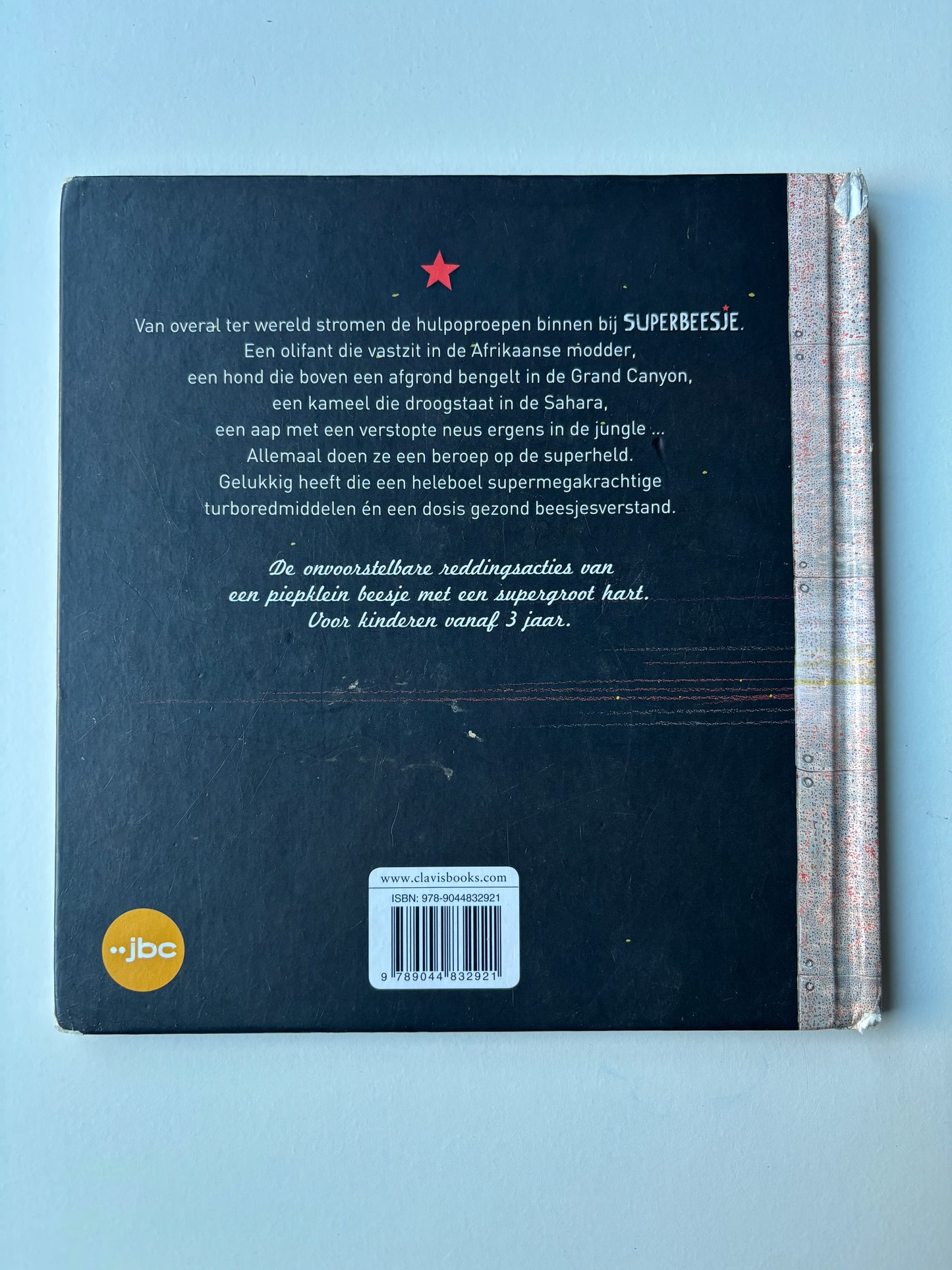 Superbeesje is al onderweg