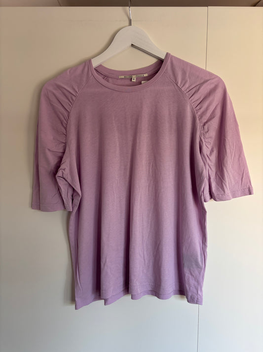 Lila T-shirt