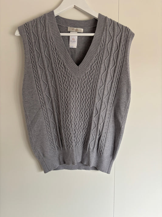 Grijze trui zonder mouwen