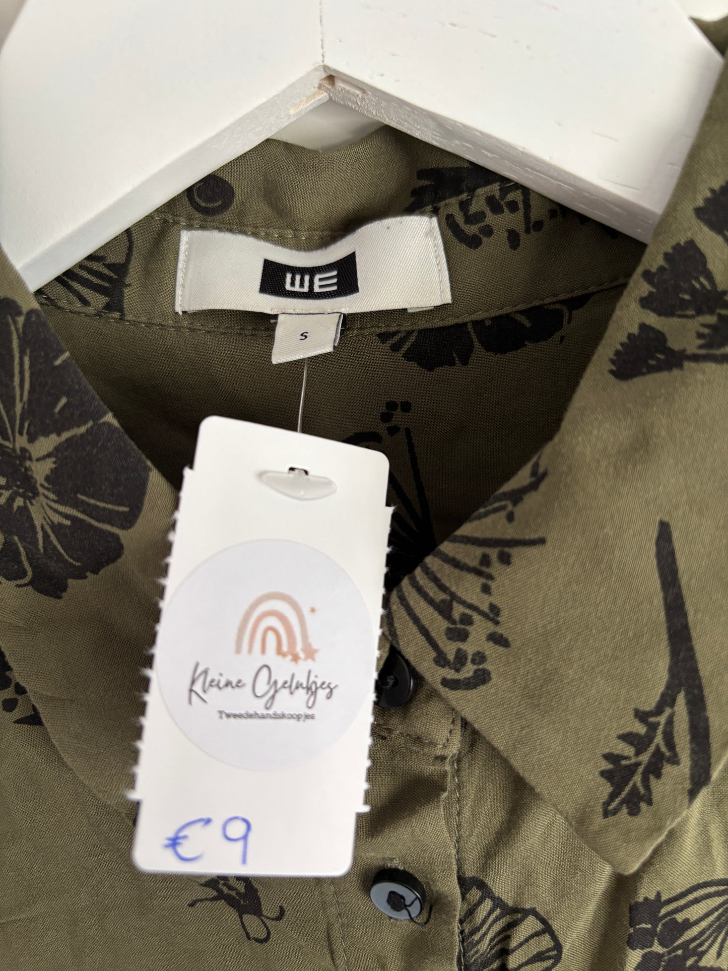 Khaki hemd met bloemen