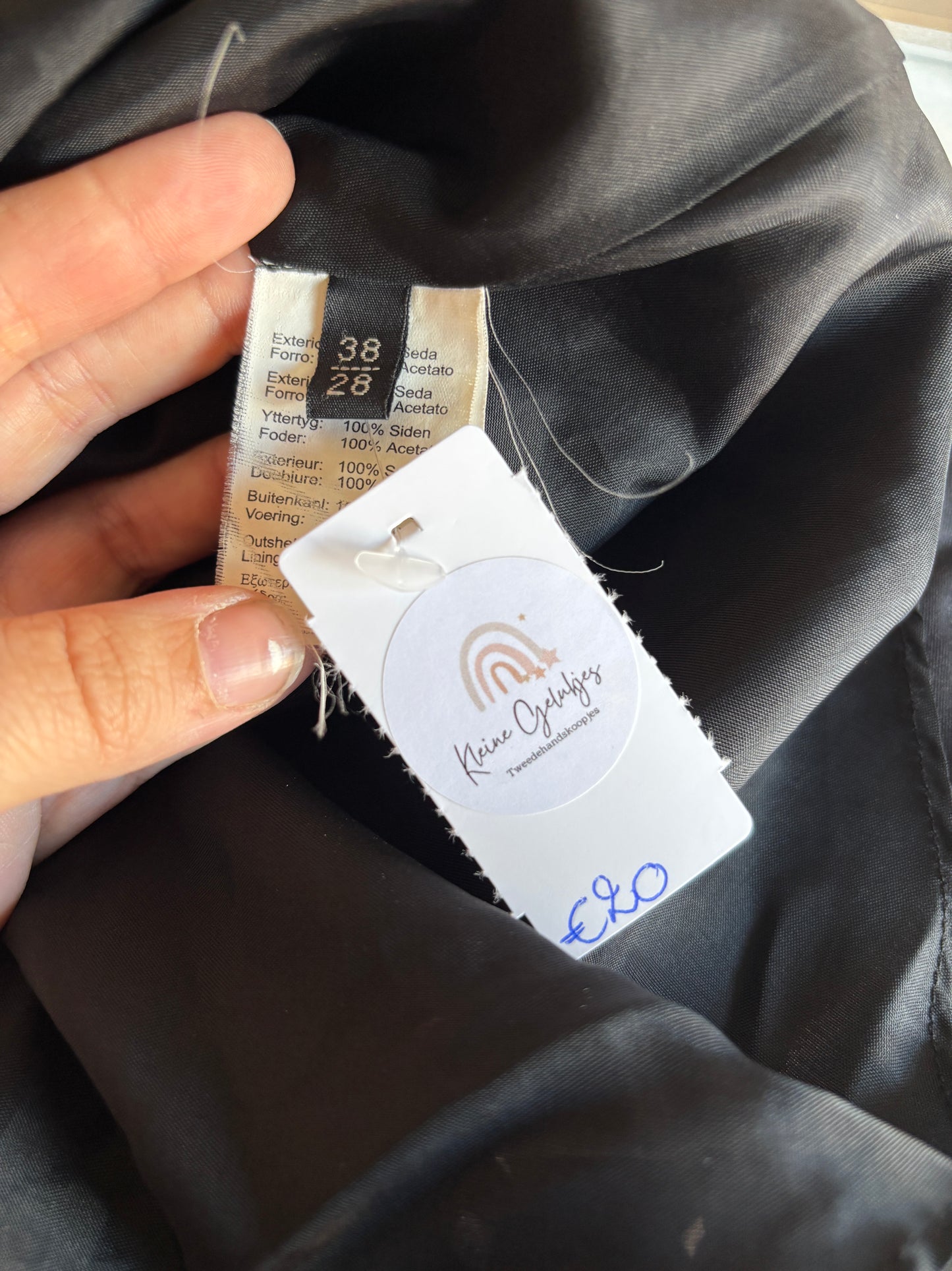 Zwarte gestippelde rok