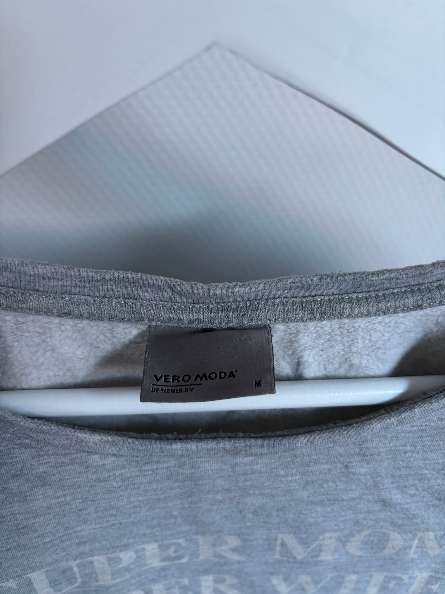 Lichtgrijze sweatshit