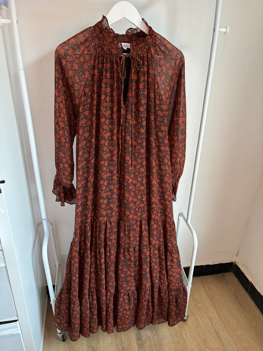 Roestkleurige lange jurk