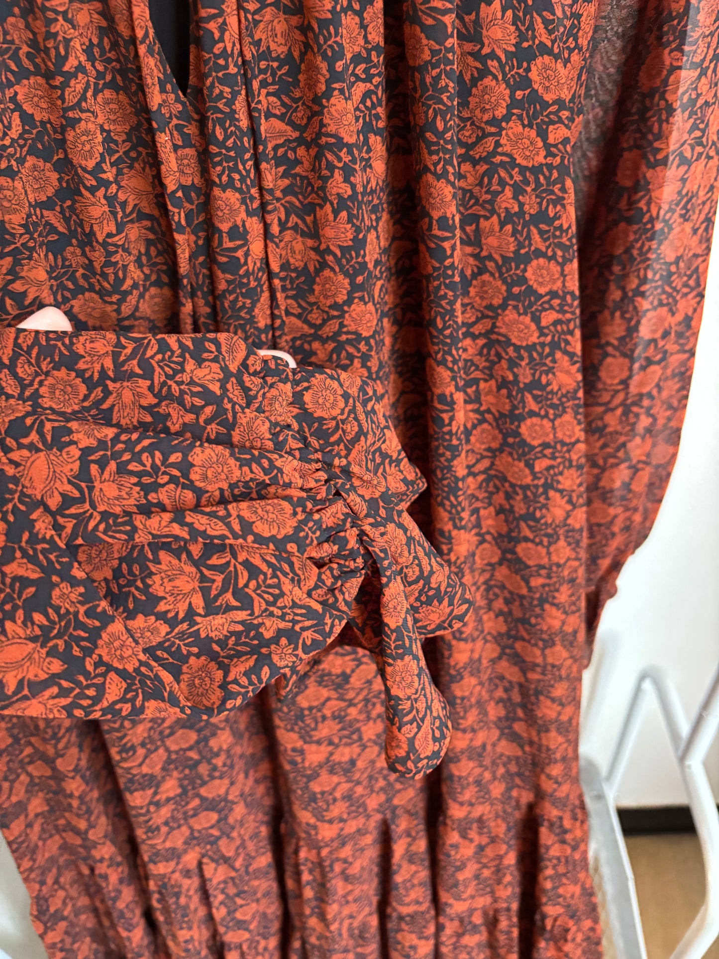 Roestkleurige lange jurk