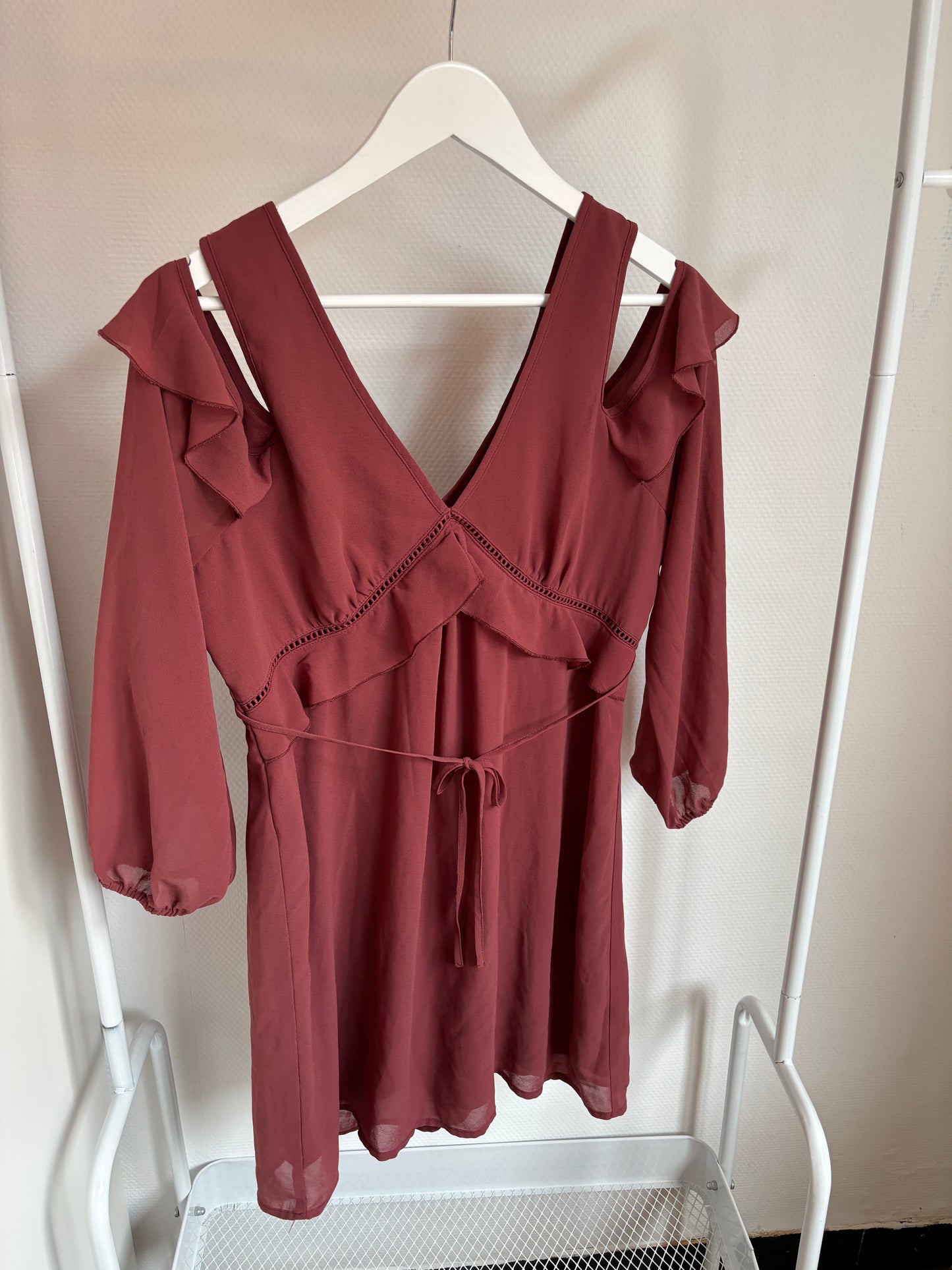 Wijnrode off-shoulder jurk