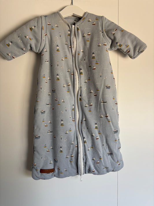 Lichtblauwe slaapzak met bootjes