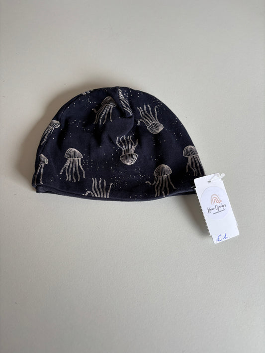 Marineblauwe babymuts