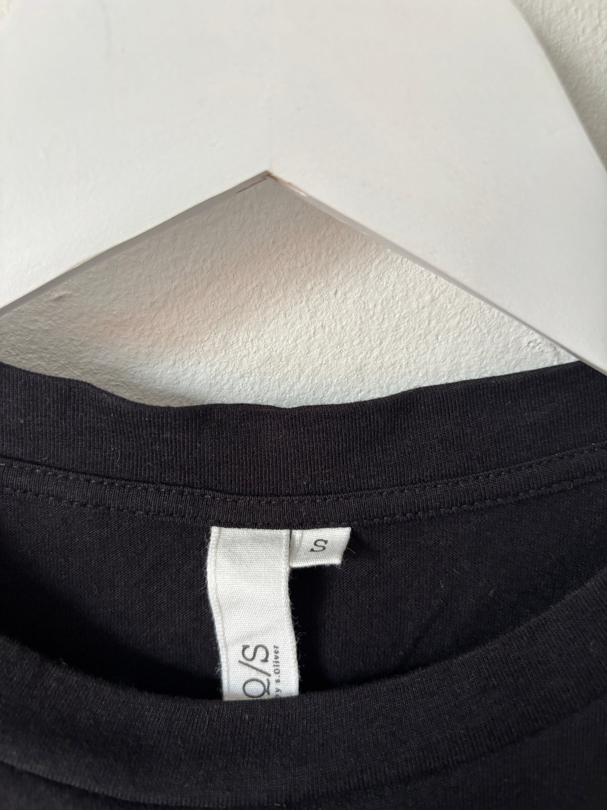 Zwarte T-shirt | Q/S by s. Oliver | S