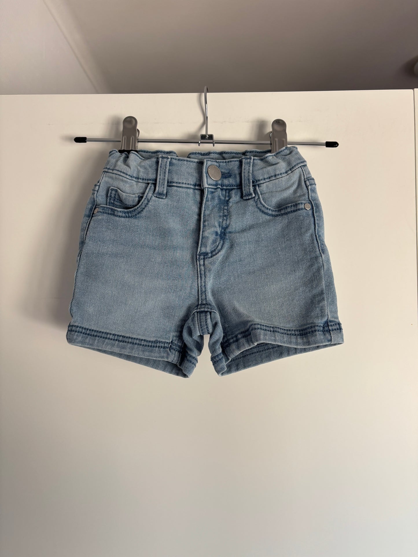 Jeansshortje