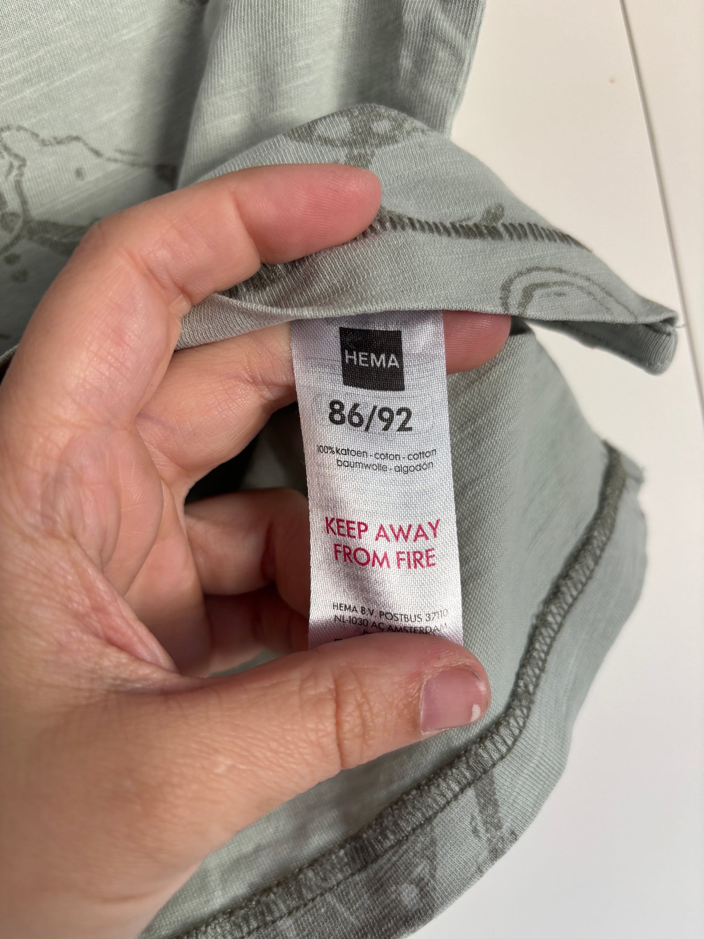 Muntgroene T-shirt met hondjes