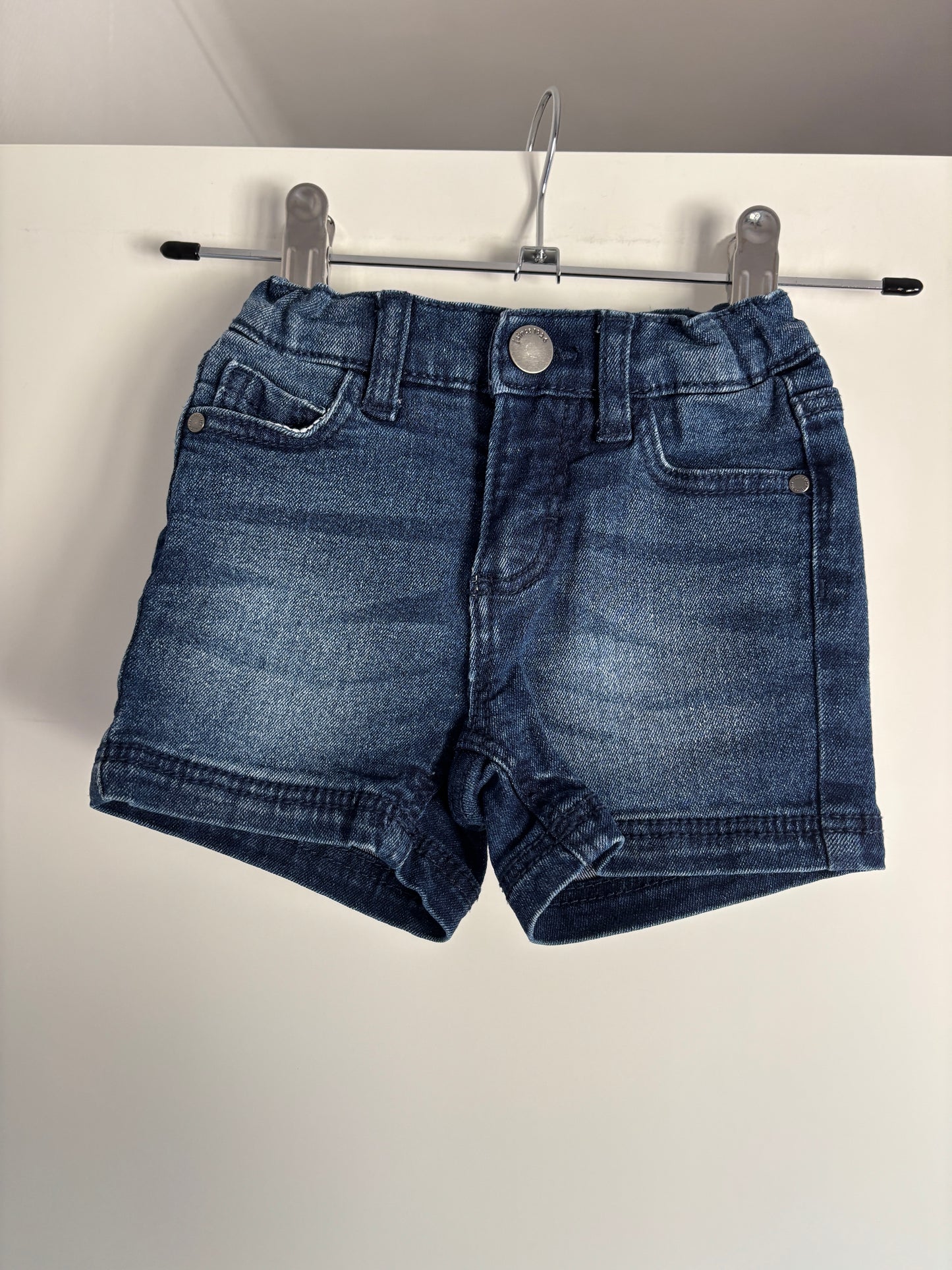 Jeansshortje