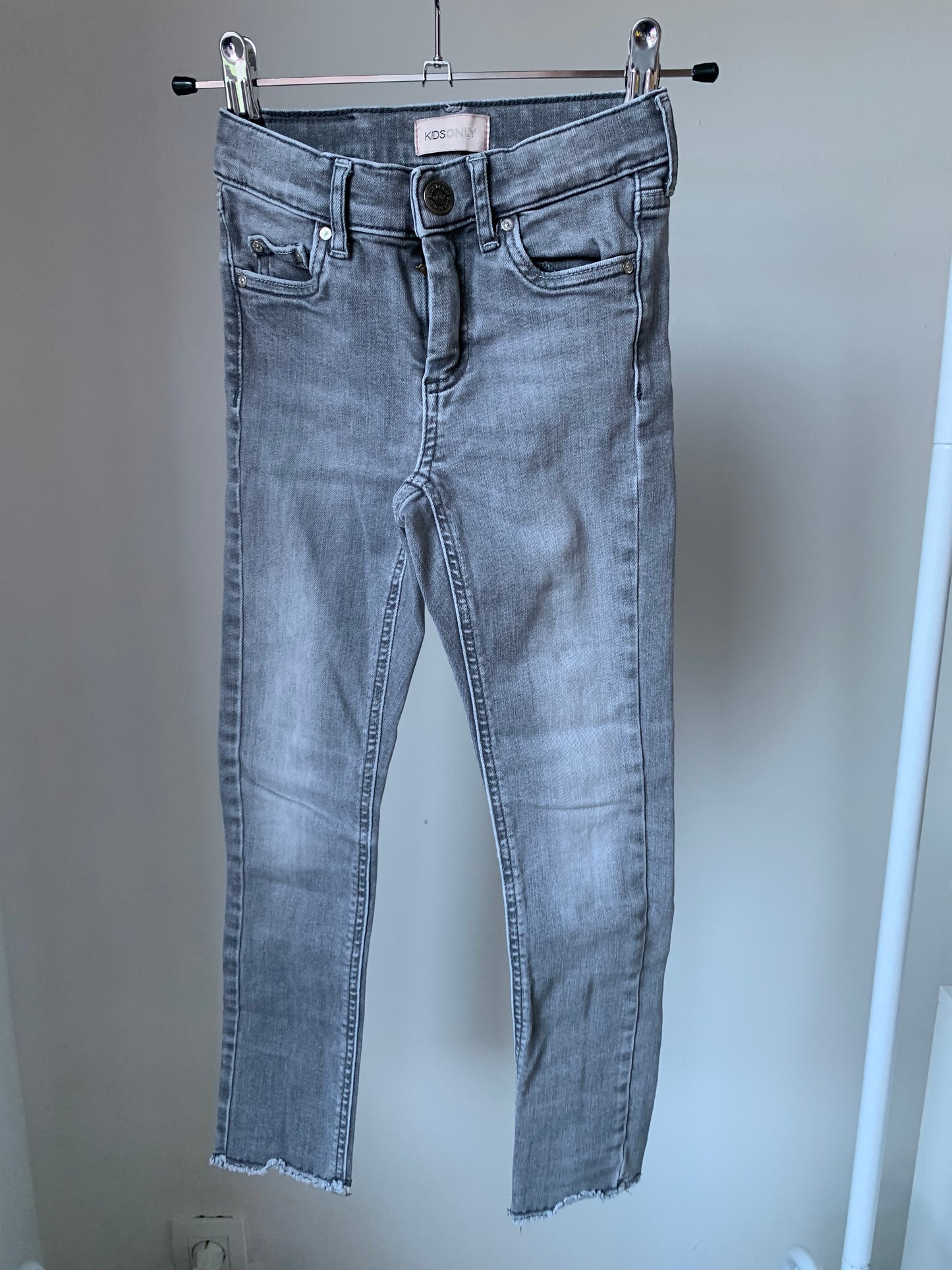 Only jeansbroek 122 - zeer goede staat 💸