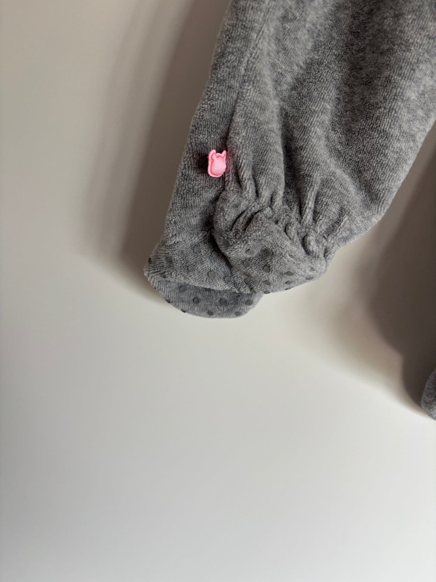 Grijze eendelige winterpyjama