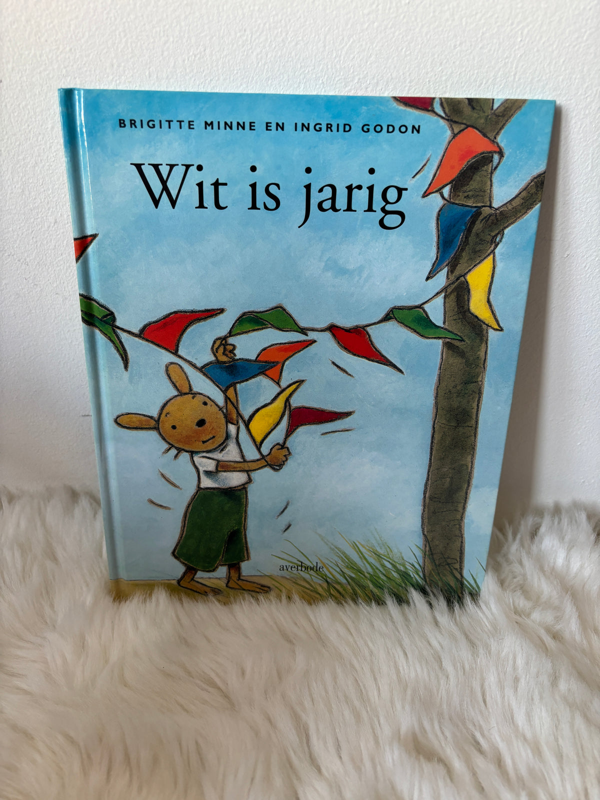 Wit is jarig