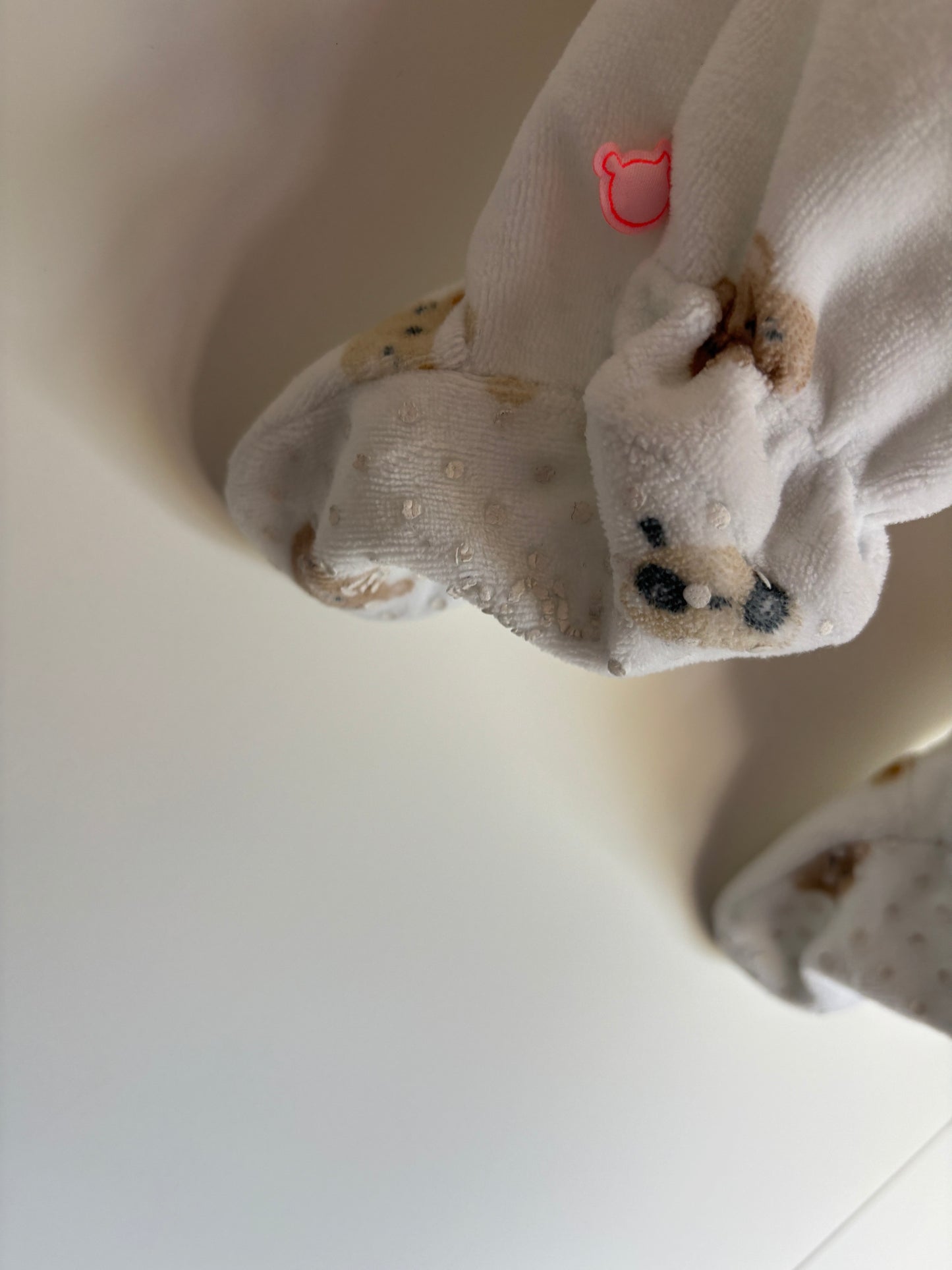 Witte eendelige winterpyjama met beertjes