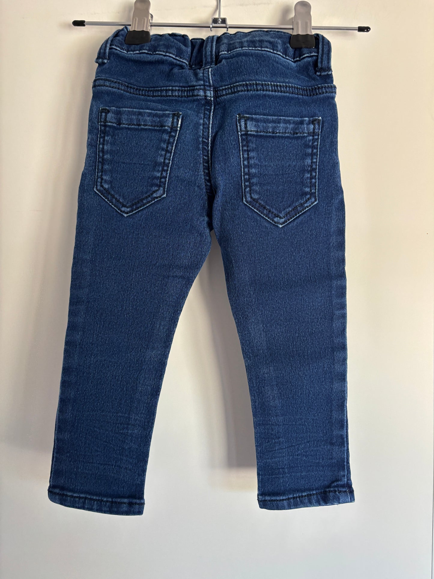 Donkerblauwe jeansbroek