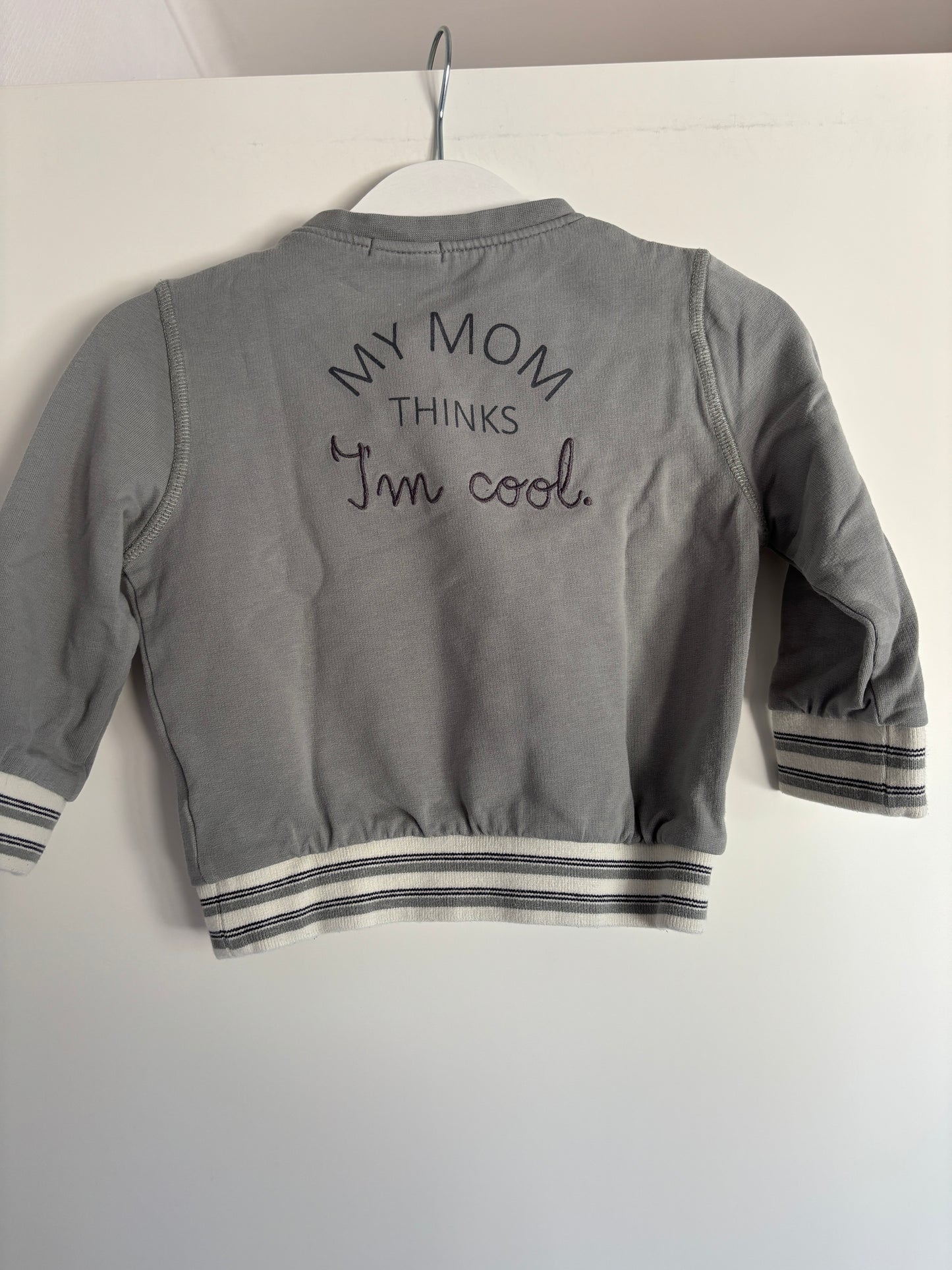 3-delige set: sweater, longsleeve en joggingbroekje