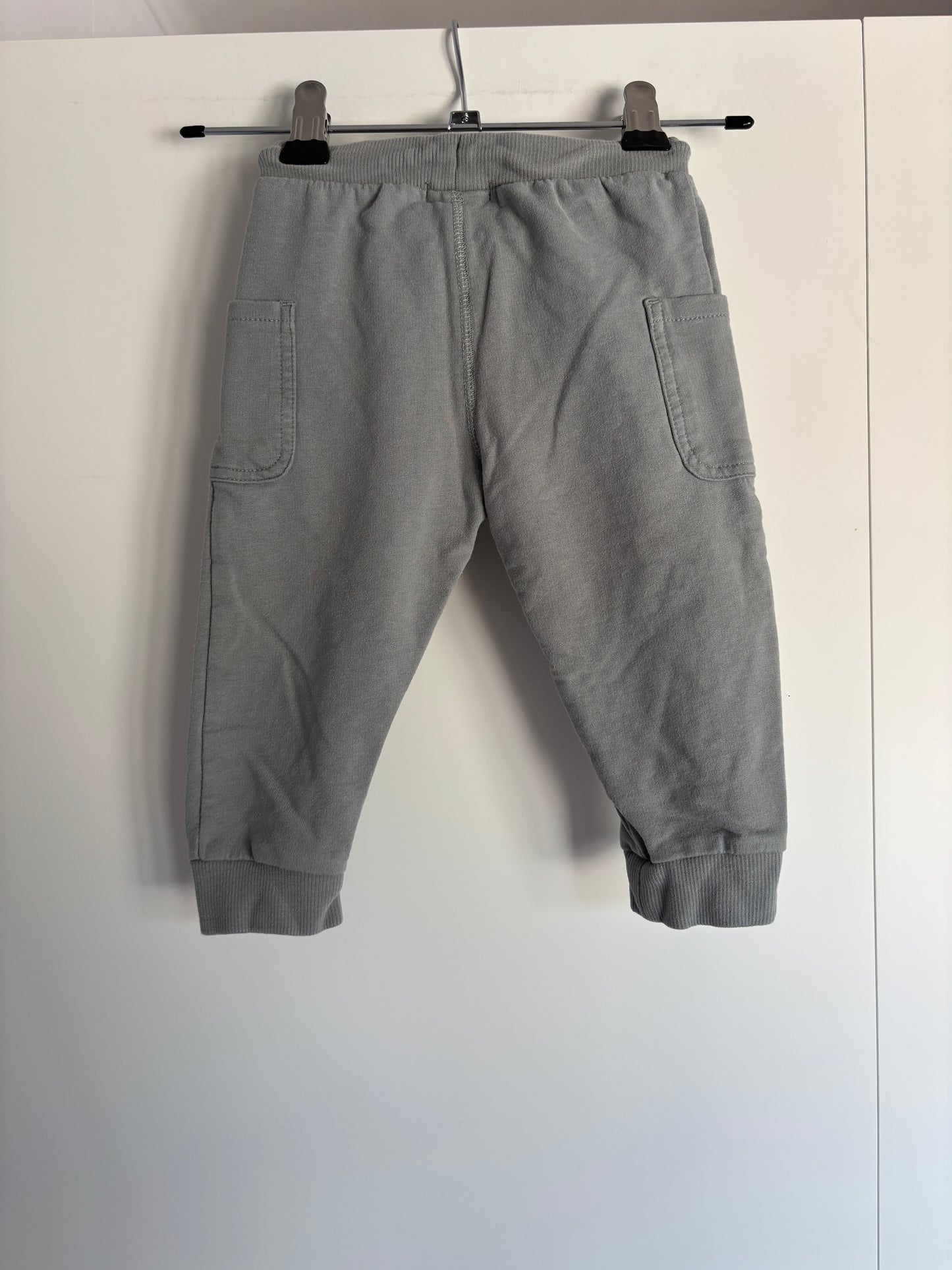 3-delige set: sweater, longsleeve en joggingbroekje