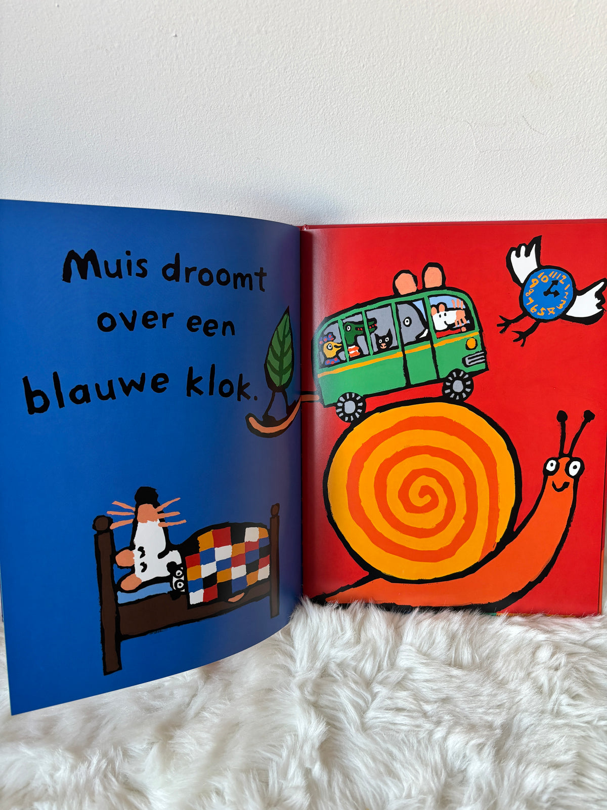 Lucy Cousins - Muis droomt van een regeboog