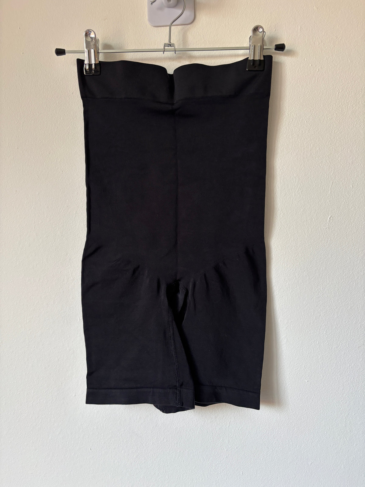 Zwart shortje | Primark | XS