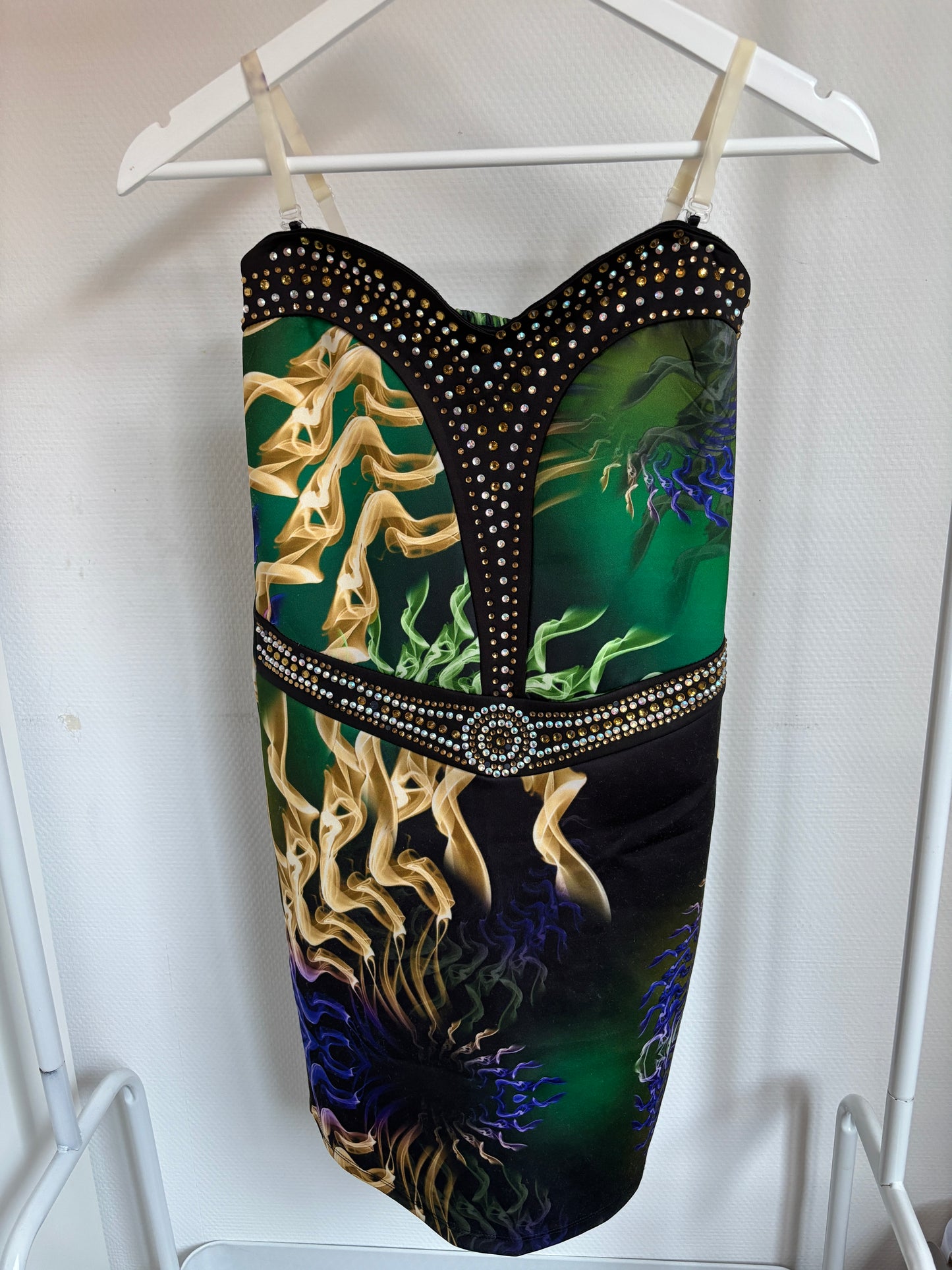 Groene strapless jurk