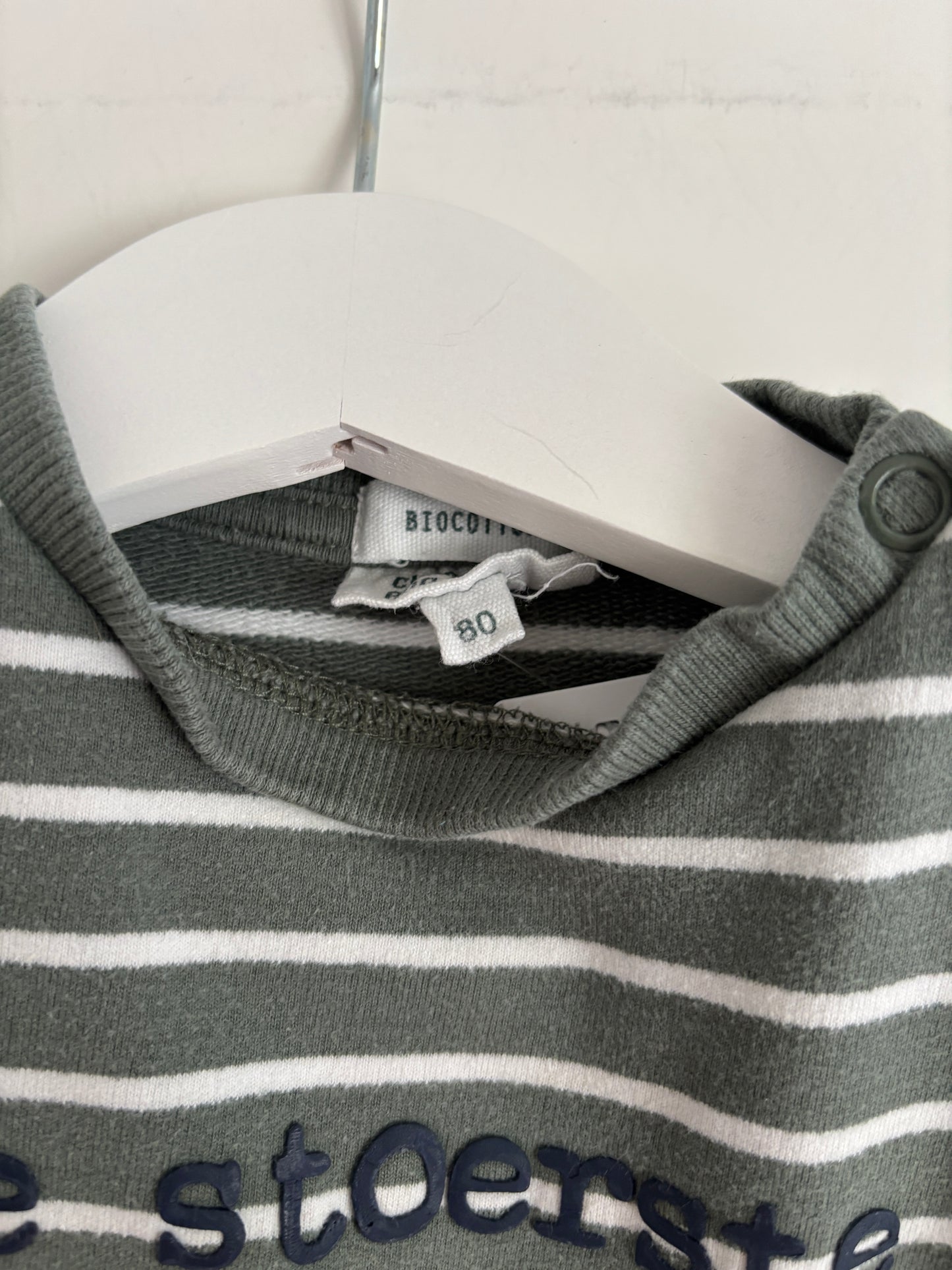 Donkergroene gestreepte sweater