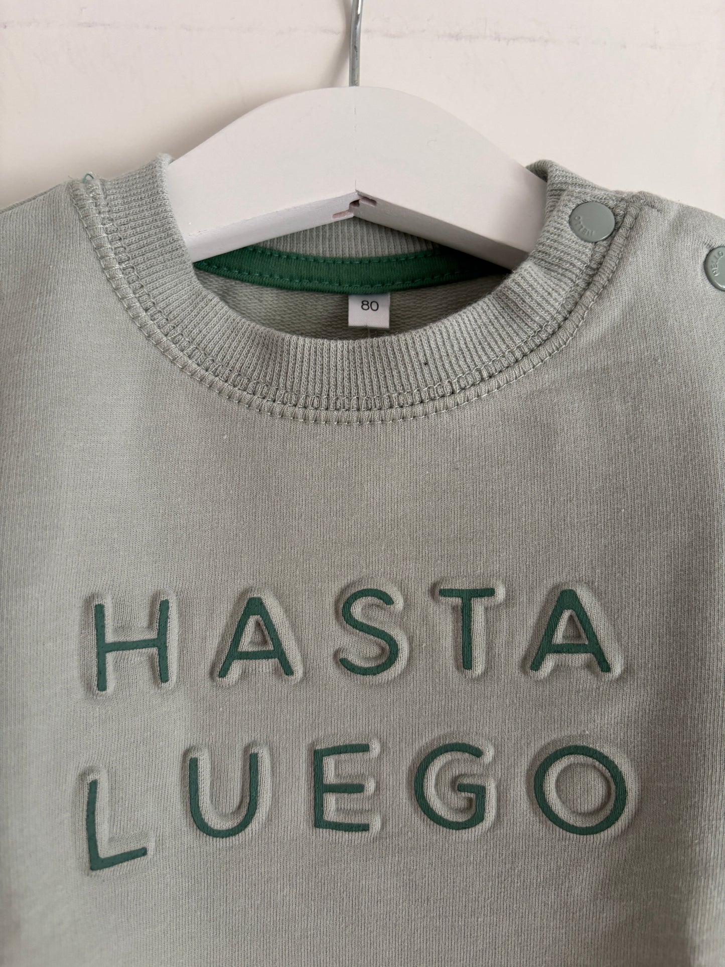 Muntgroene sweater "Hasta Luego"