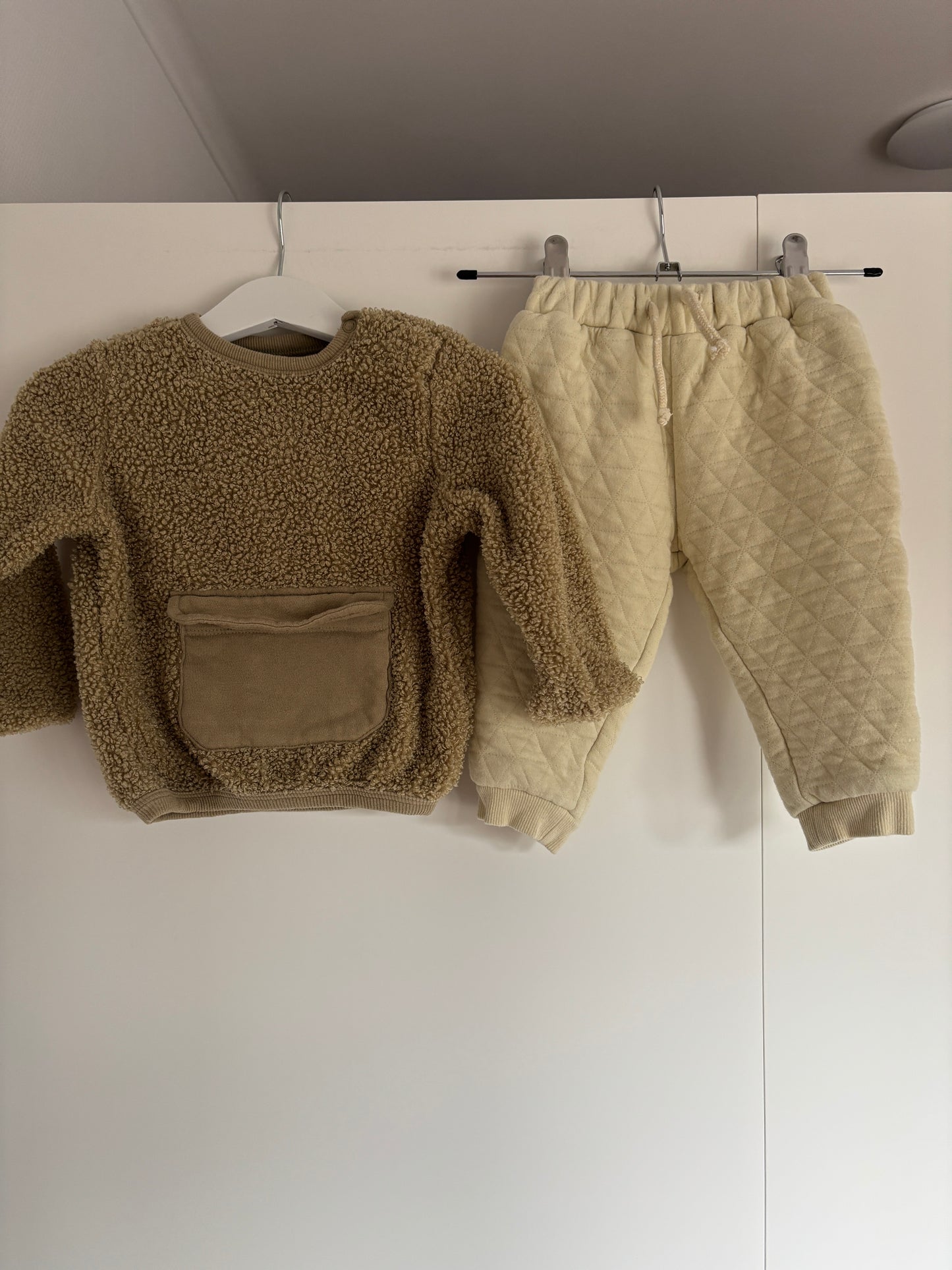 Setje: trui en broek