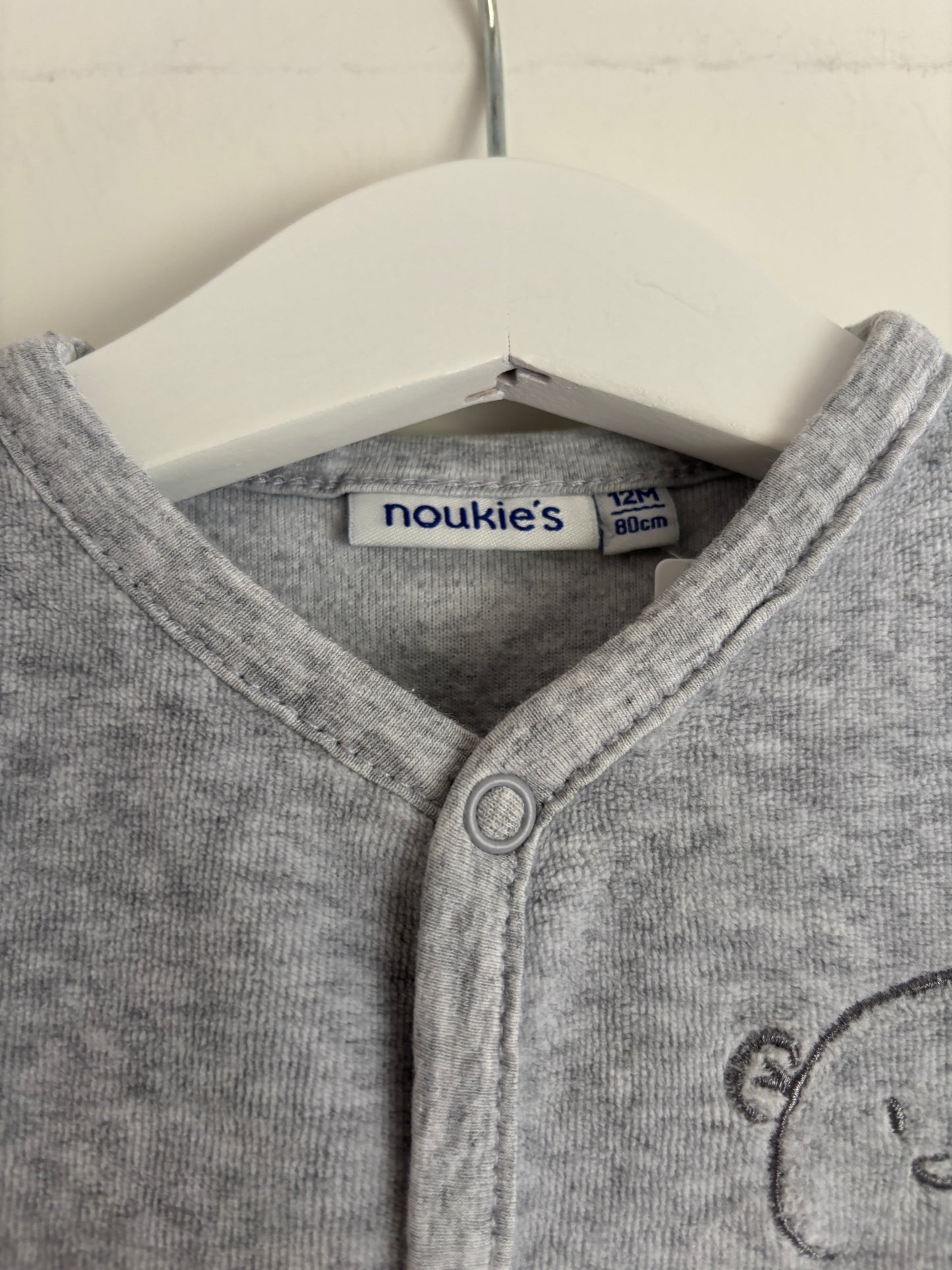 Grijze eendelige winterpyjama