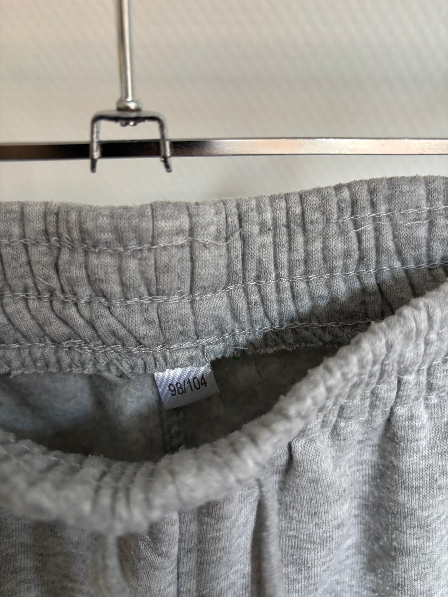 Lichtgrijze joggingbroek