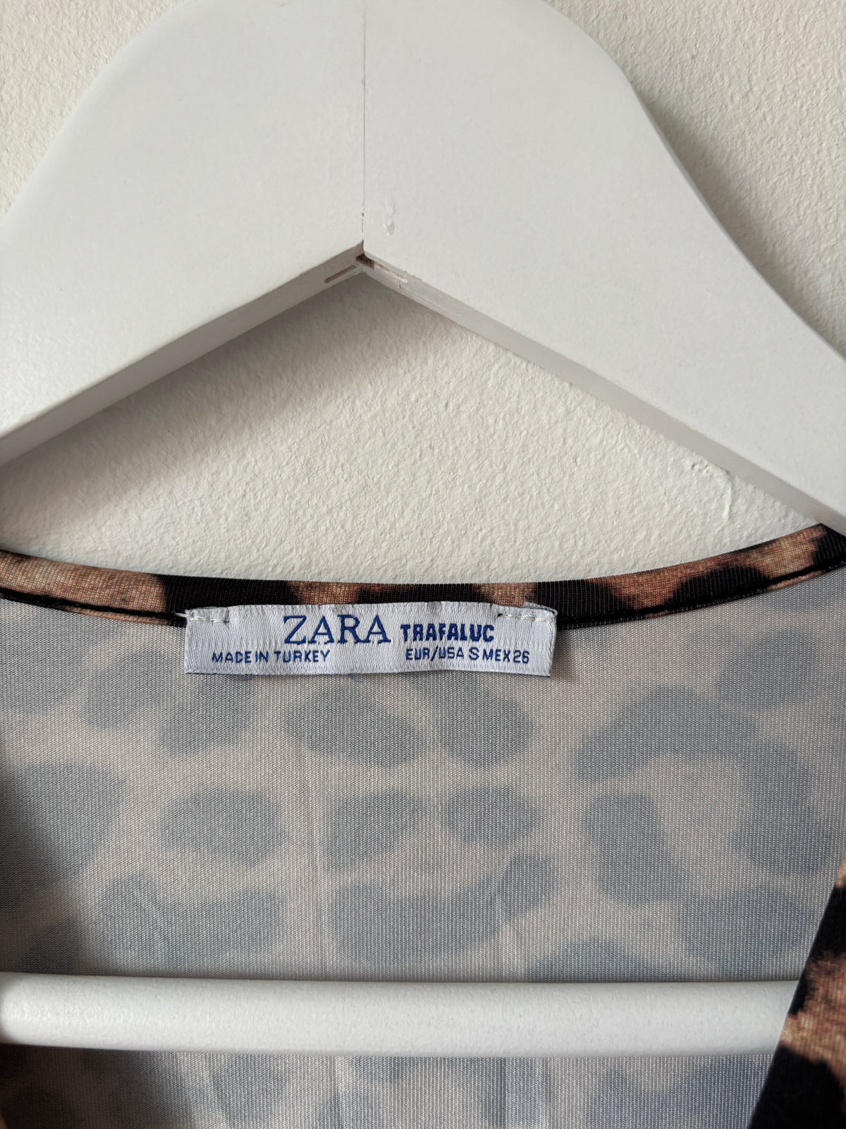 Body | Zara | S