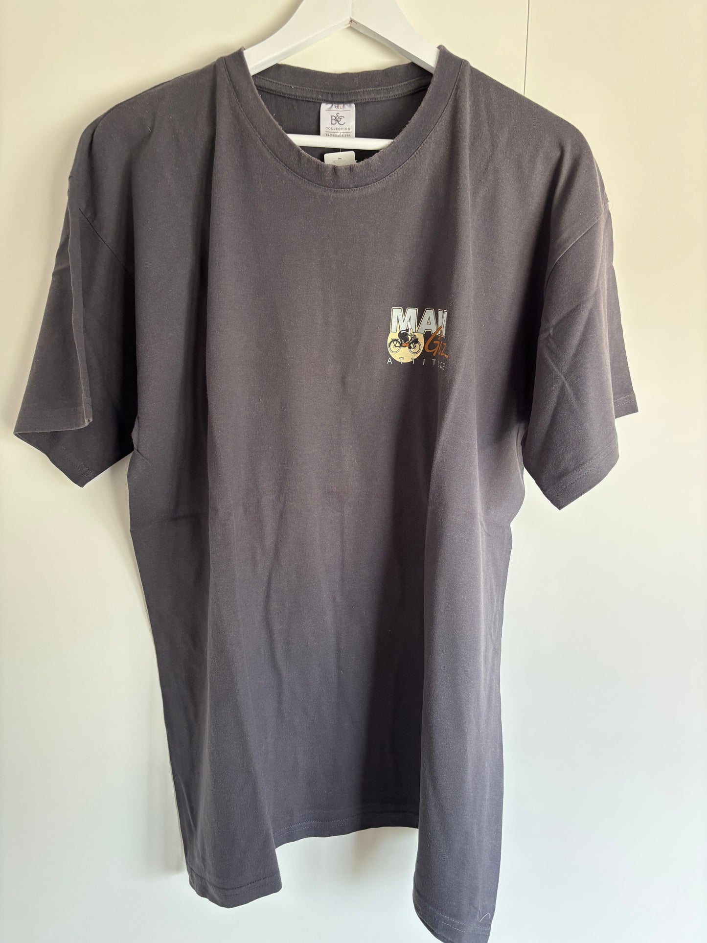 Donkergrijze T-shirt