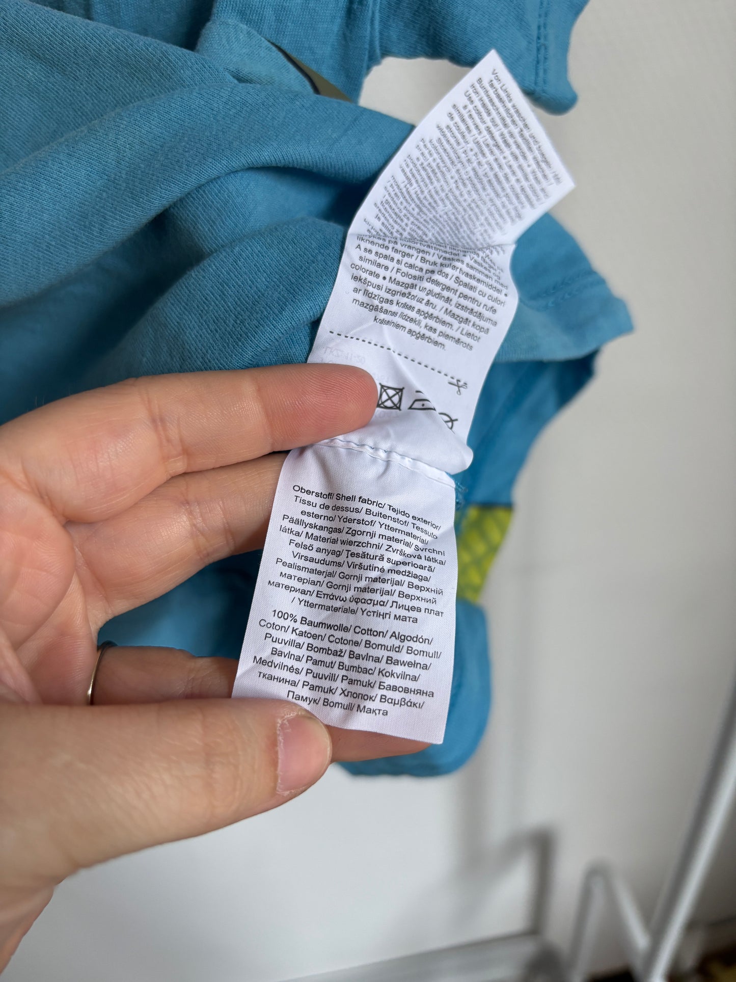 Blauwe T-shirt met krokodil