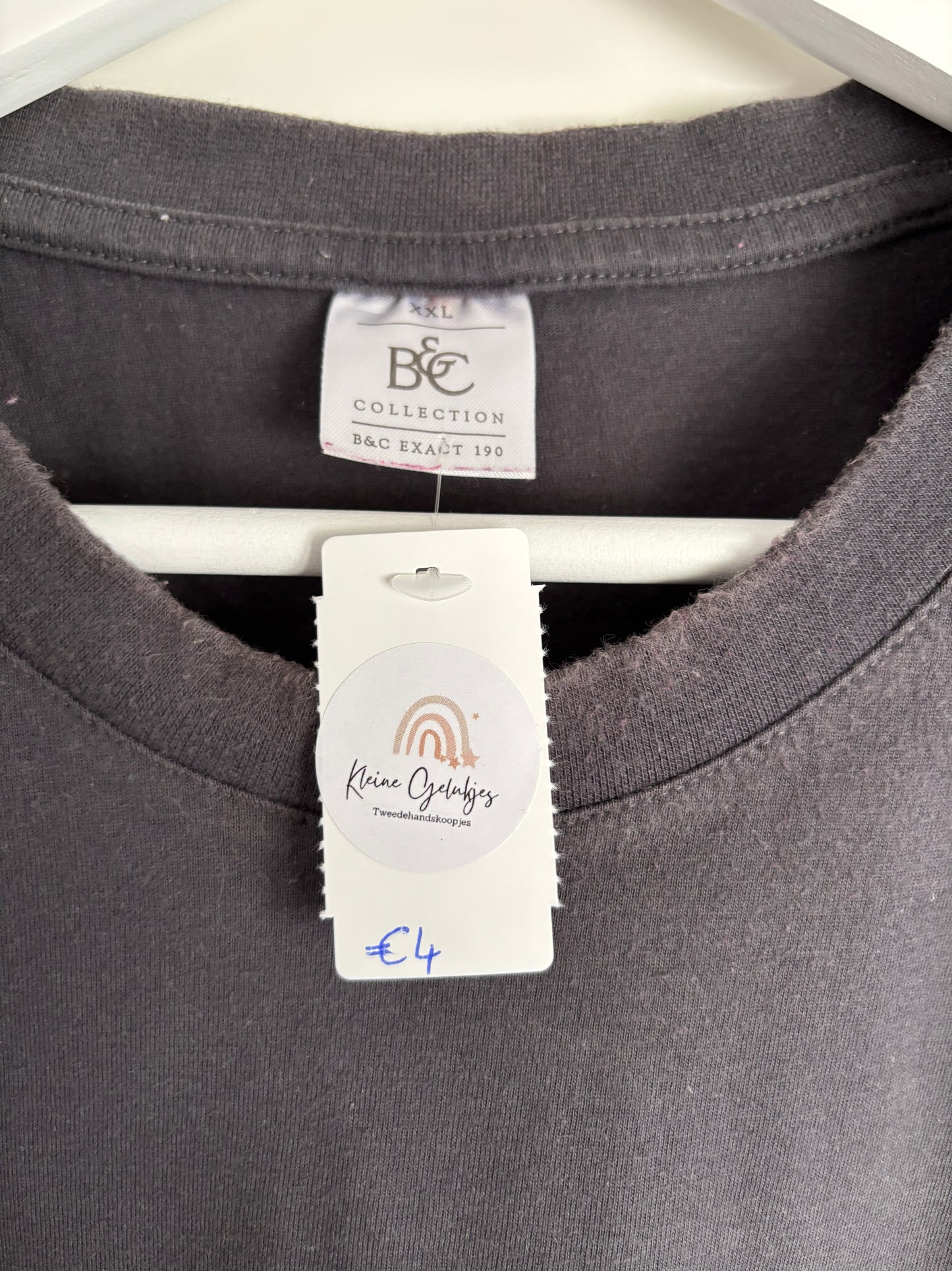 Donkergrijze T-shirt