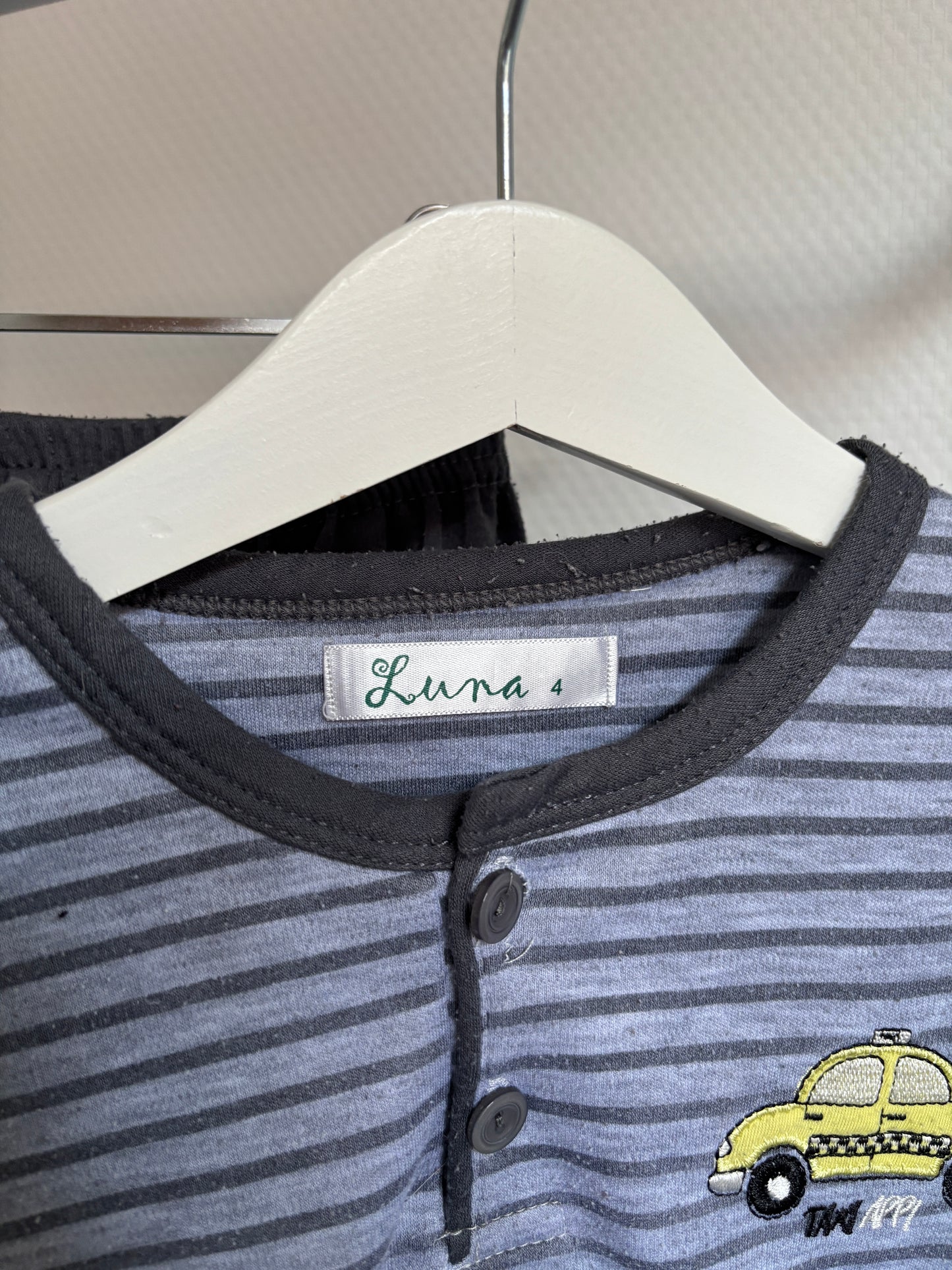 Tweedelige gestreepte pyjama