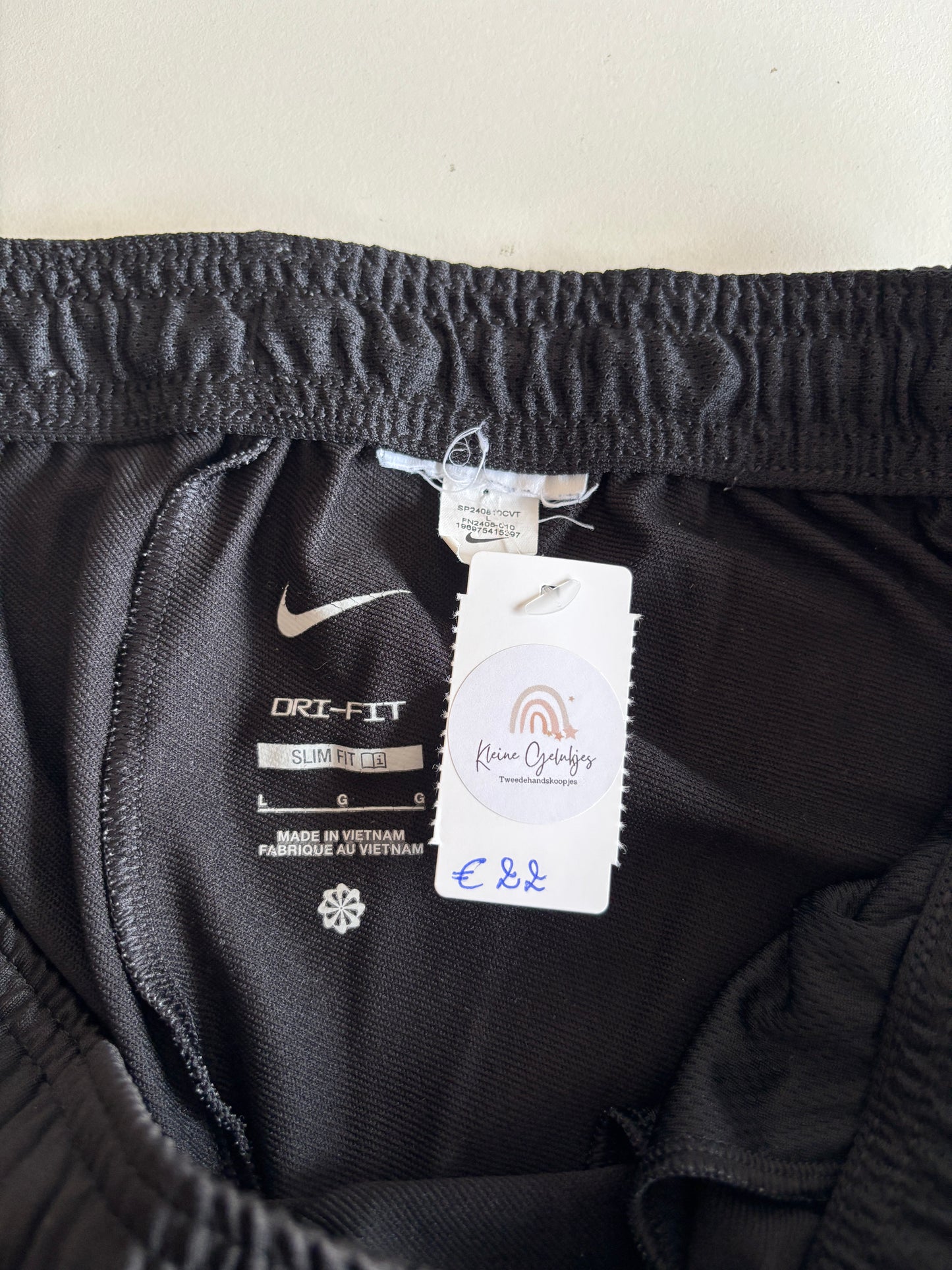 Zwarte trainingsbroek