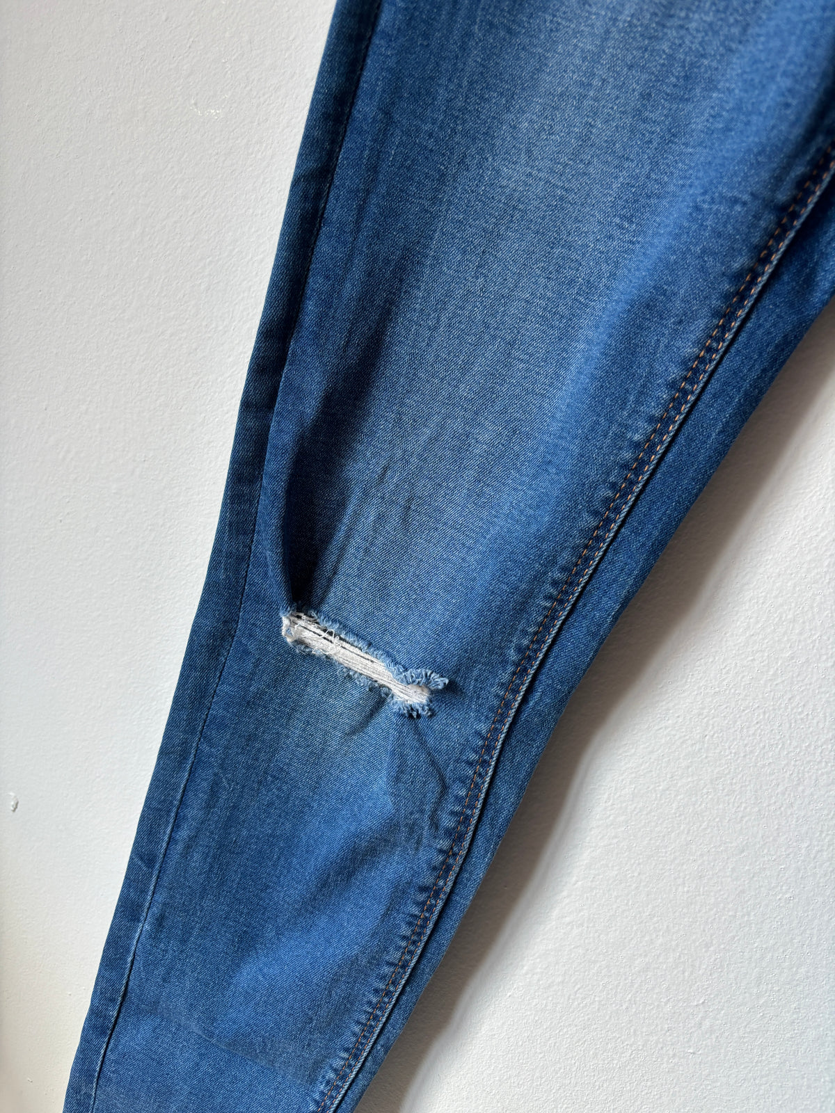 Ripped jeans | New Look | 38