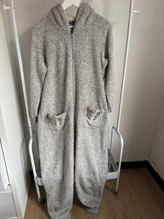 Grijze onesie/huispak