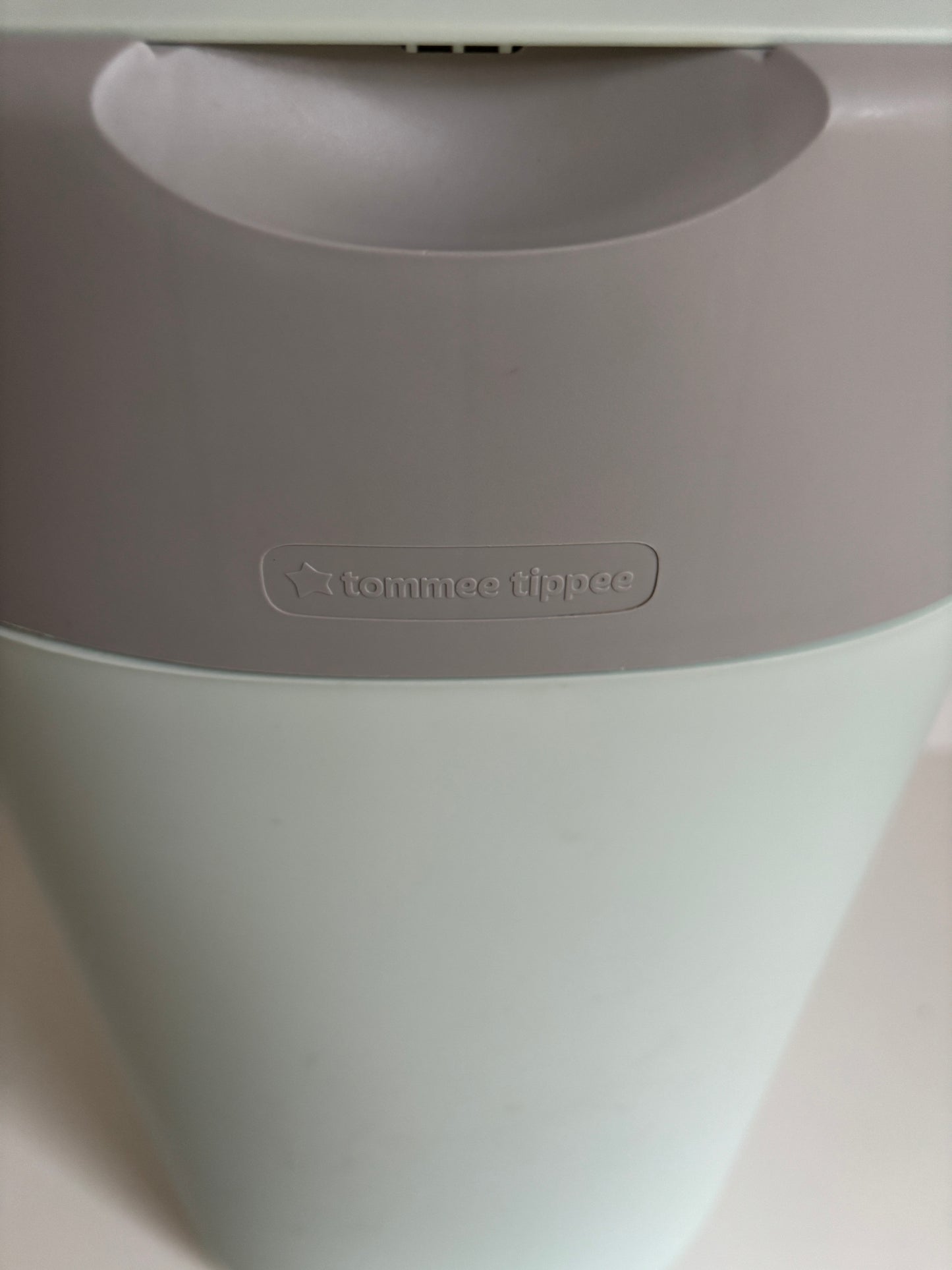 Muntgroene luieremmer